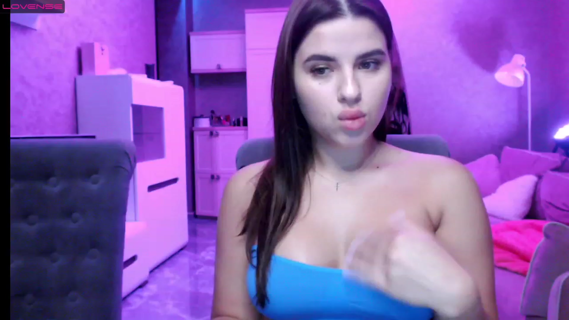 Gallery image thumbnail from Darling_Ivy's myfreecams stream on, 12/09/2022, 16:38 image 20 of 20