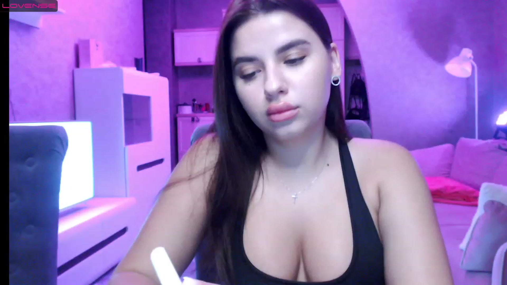 Gallery image thumbnail from Darling_Ivy's myfreecams stream on, 12/12/2022, 15:49 image 16 of 20