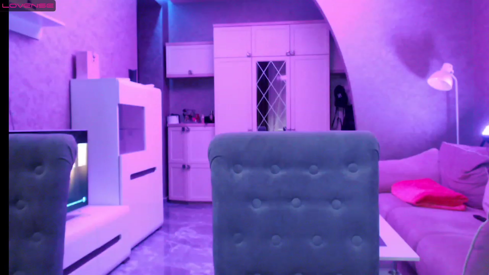 Gallery image thumbnail from Darling_Ivy's myfreecams stream on, 12/19/2022, 16:26 image 6 of 20
