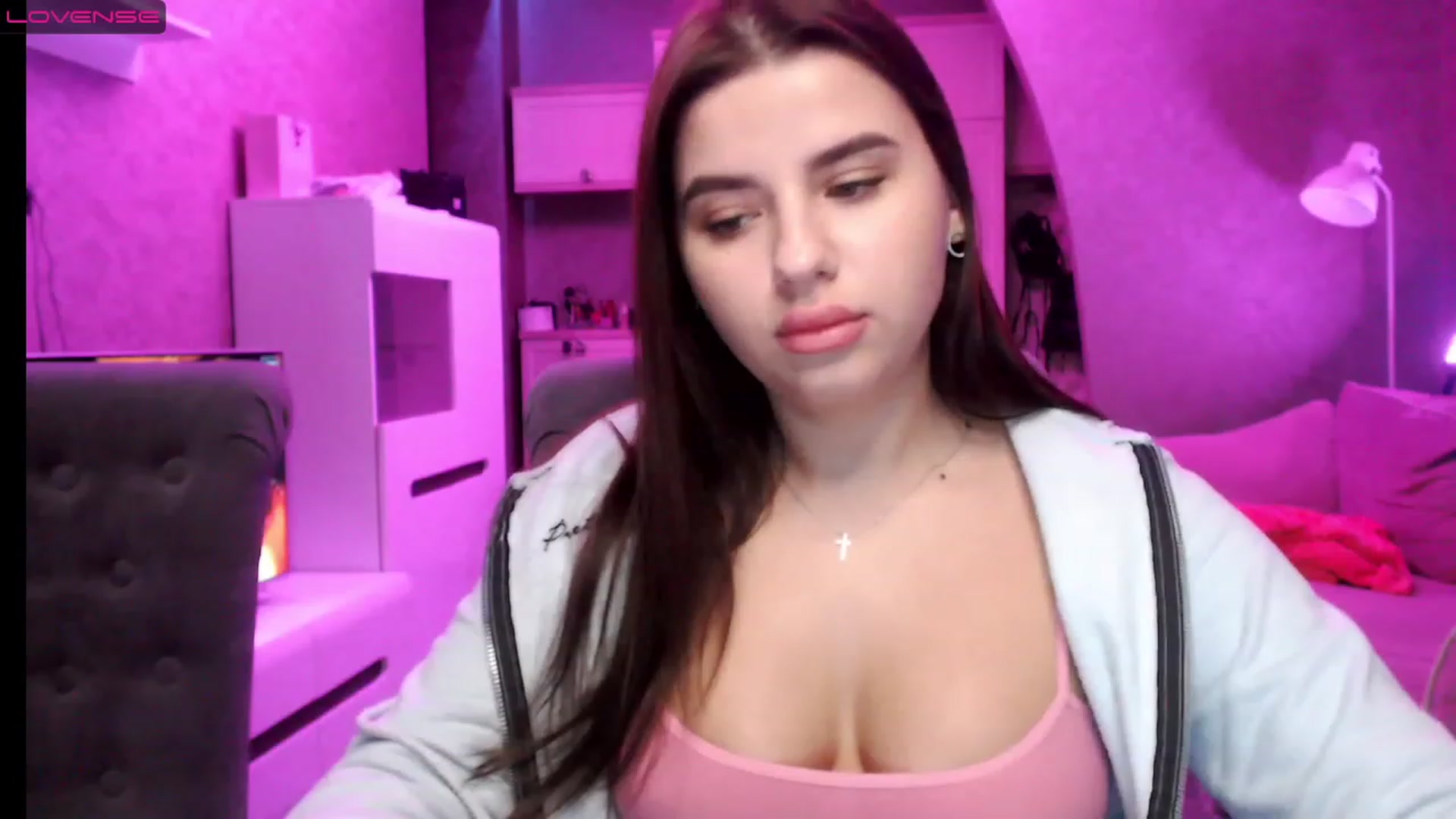 Gallery image thumbnail from Darling_Ivy's myfreecams stream on, 12/20/2022, 16:16 image 7 of 20