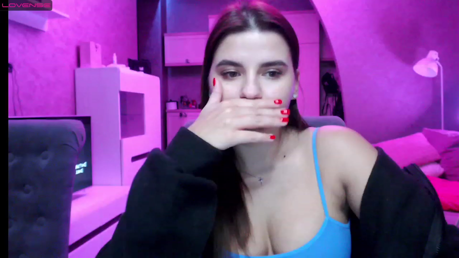 Gallery image thumbnail from Darling_Ivy's myfreecams stream on, 12/21/2022, 21:21 image 13 of 20