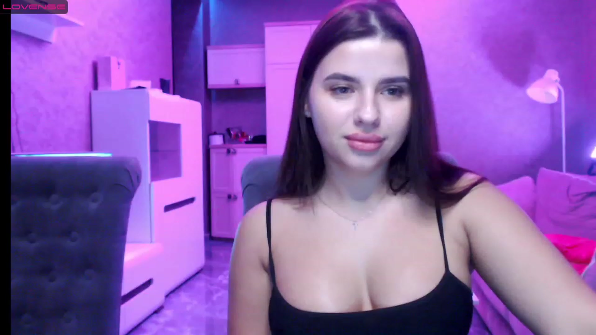 Gallery image thumbnail from Darling_Ivy's myfreecams stream on, 12/25/2022, 17:10 image 17 of 20