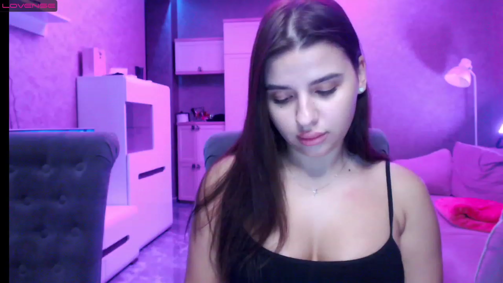 Gallery image thumbnail from Darling_Ivy's myfreecams stream on, 12/25/2022, 17:10 image 8 of 20