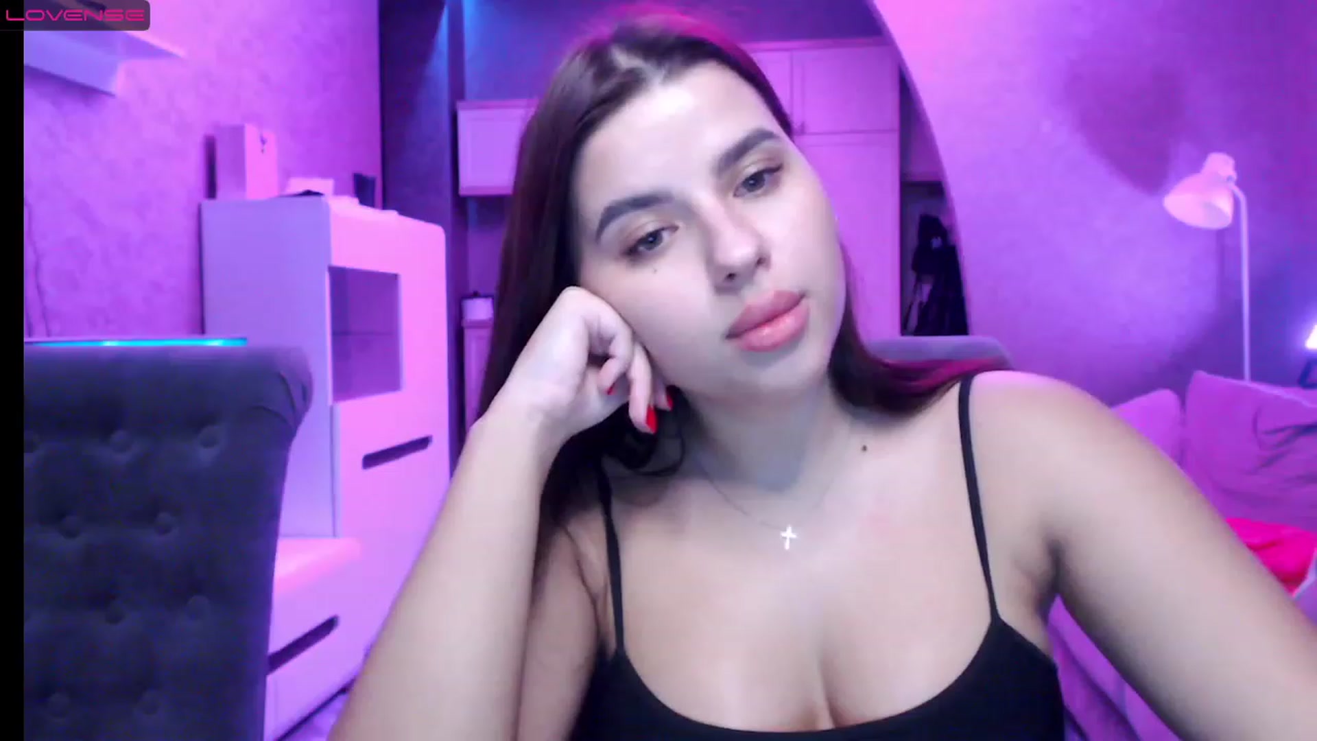 Gallery image thumbnail from Darling_Ivy's myfreecams stream on, 12/25/2022, 17:10 image 9 of 20