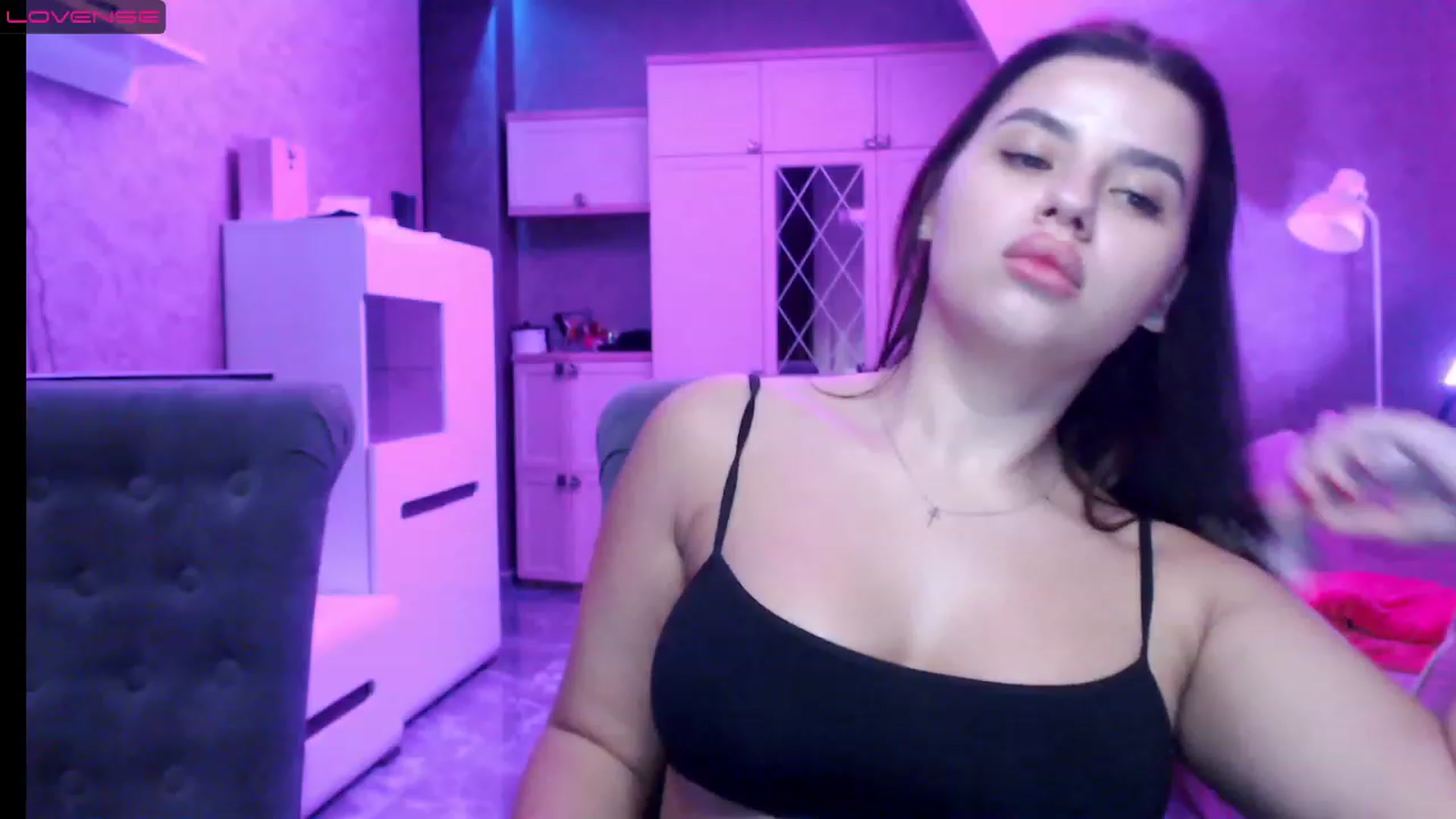Gallery image thumbnail from Darling_Ivy's myfreecams stream on, 12/25/2022, 17:10 image 2 of 20