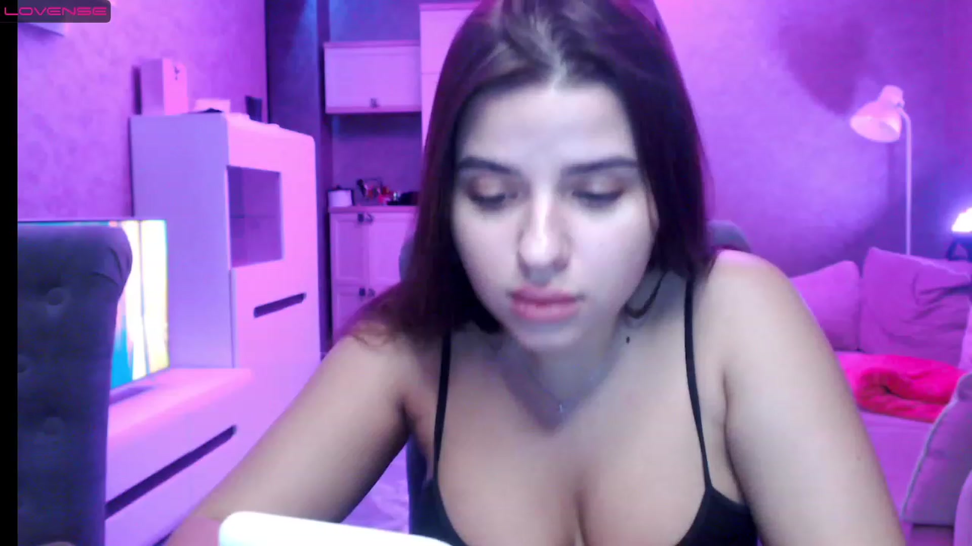 Gallery image thumbnail from Darling_Ivy's myfreecams stream on, 12/25/2022, 18:51 image 5 of 20