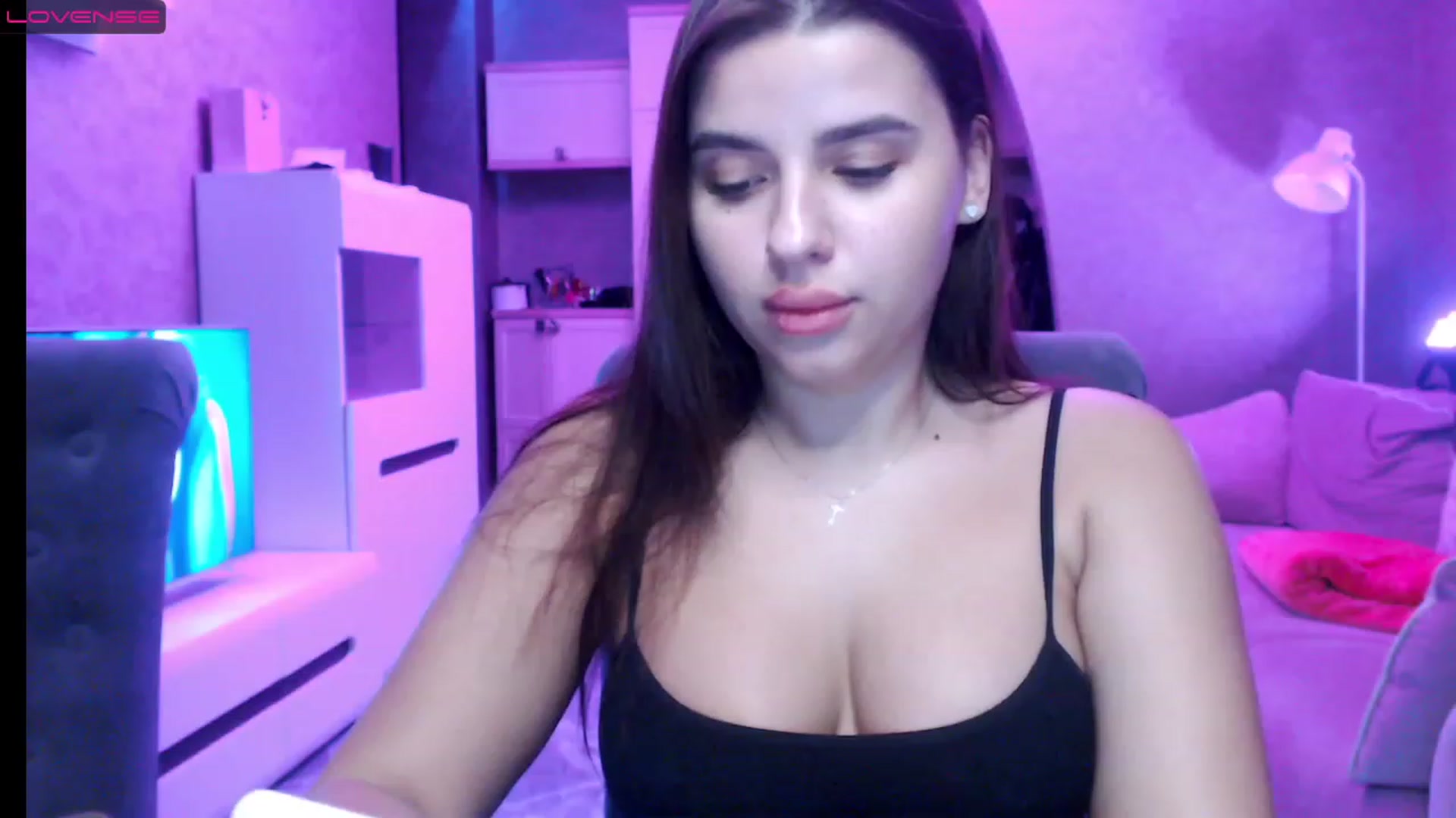 Gallery image thumbnail from Darling_Ivy's myfreecams stream on, 12/25/2022, 18:51 image 8 of 20