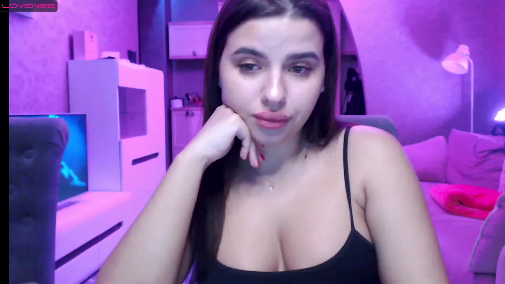 Gallery image thumbnail from Darling_Ivy's myfreecams stream on, 12/25/2022, 18:51 image 11 of 20