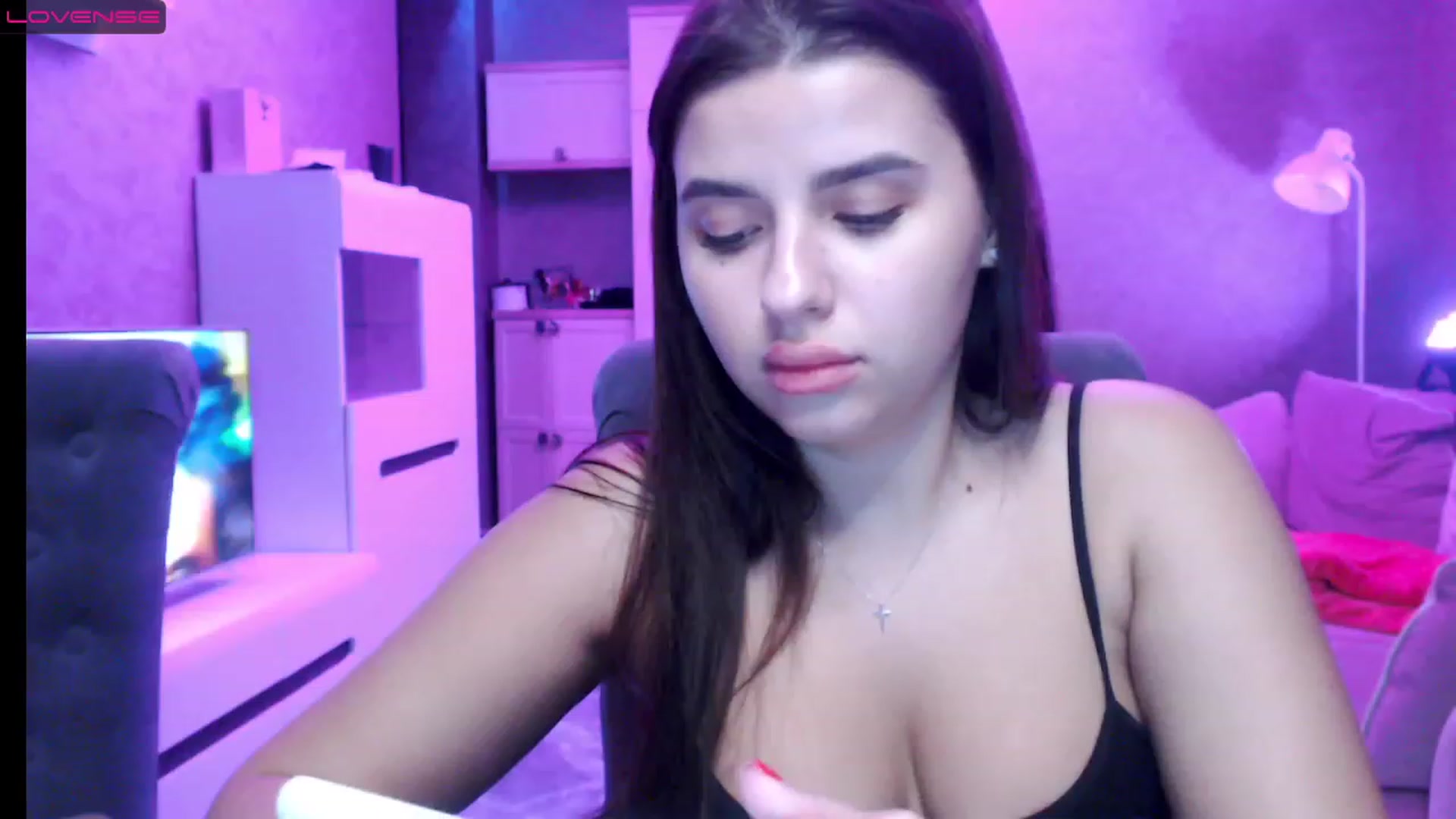 Gallery image thumbnail from Darling_Ivy's myfreecams stream on, 12/25/2022, 18:51 image 14 of 20