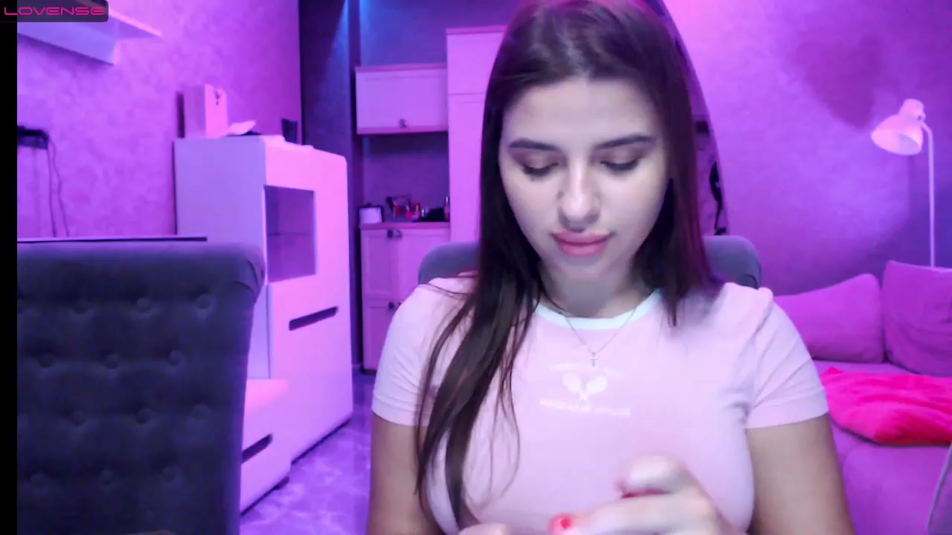 Gallery image thumbnail from Darling_Ivy's myfreecams stream on, 12/26/2022, 17:22 image 3 of 20