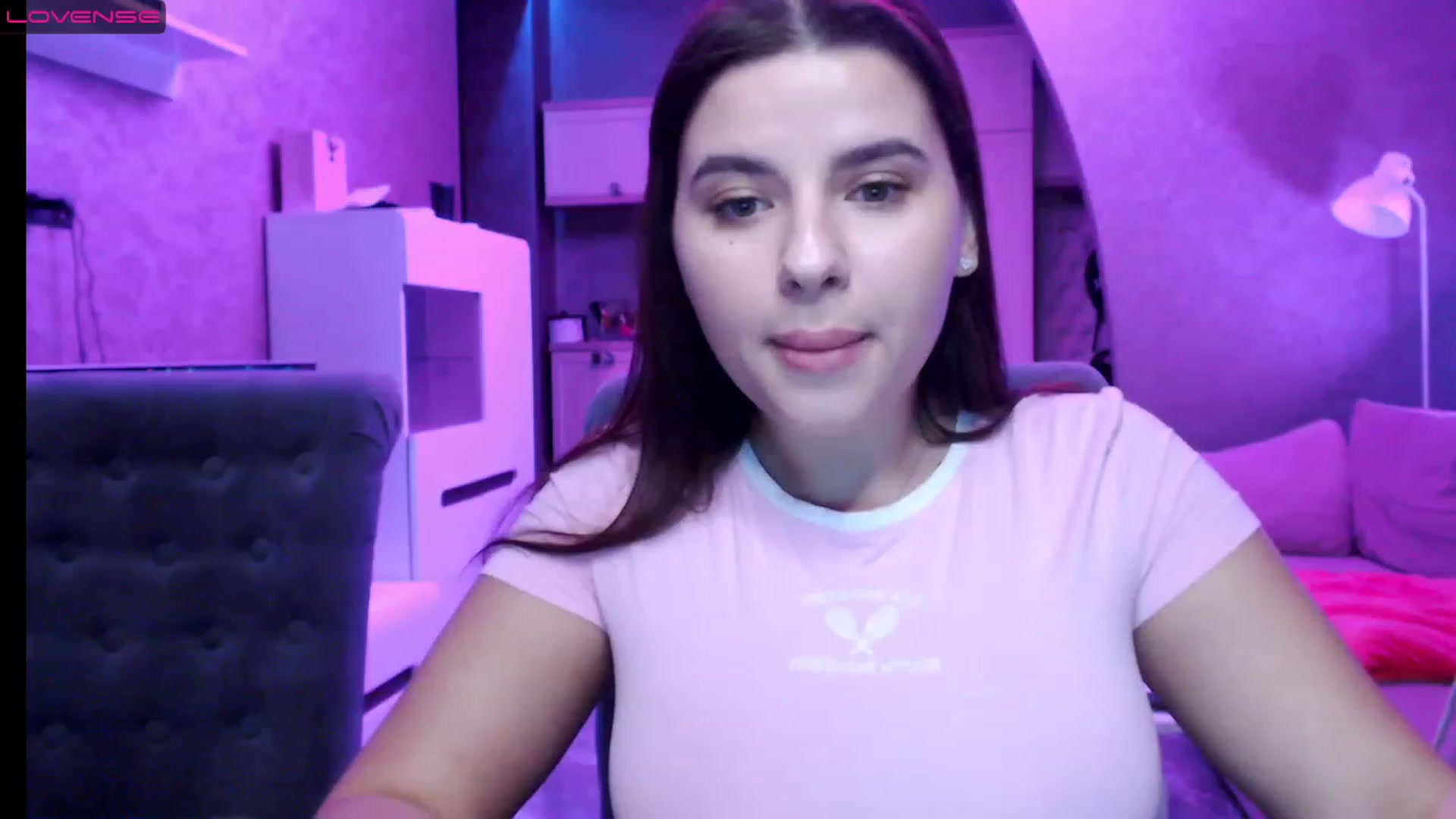 Gallery image thumbnail from Darling_Ivy's myfreecams stream on, 12/26/2022, 17:22 image 18 of 20