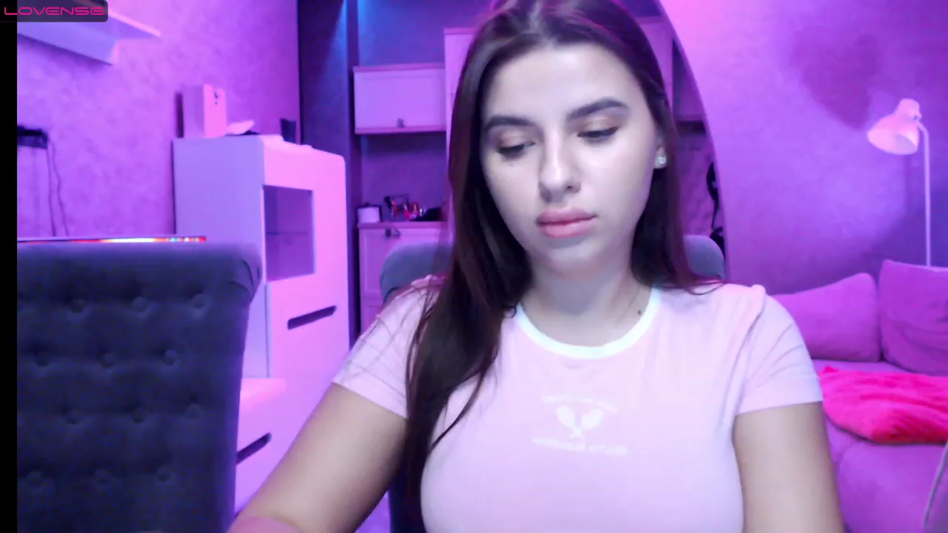 Gallery image thumbnail from Darling_Ivy's myfreecams stream on, 12/26/2022, 17:22 image 10 of 20