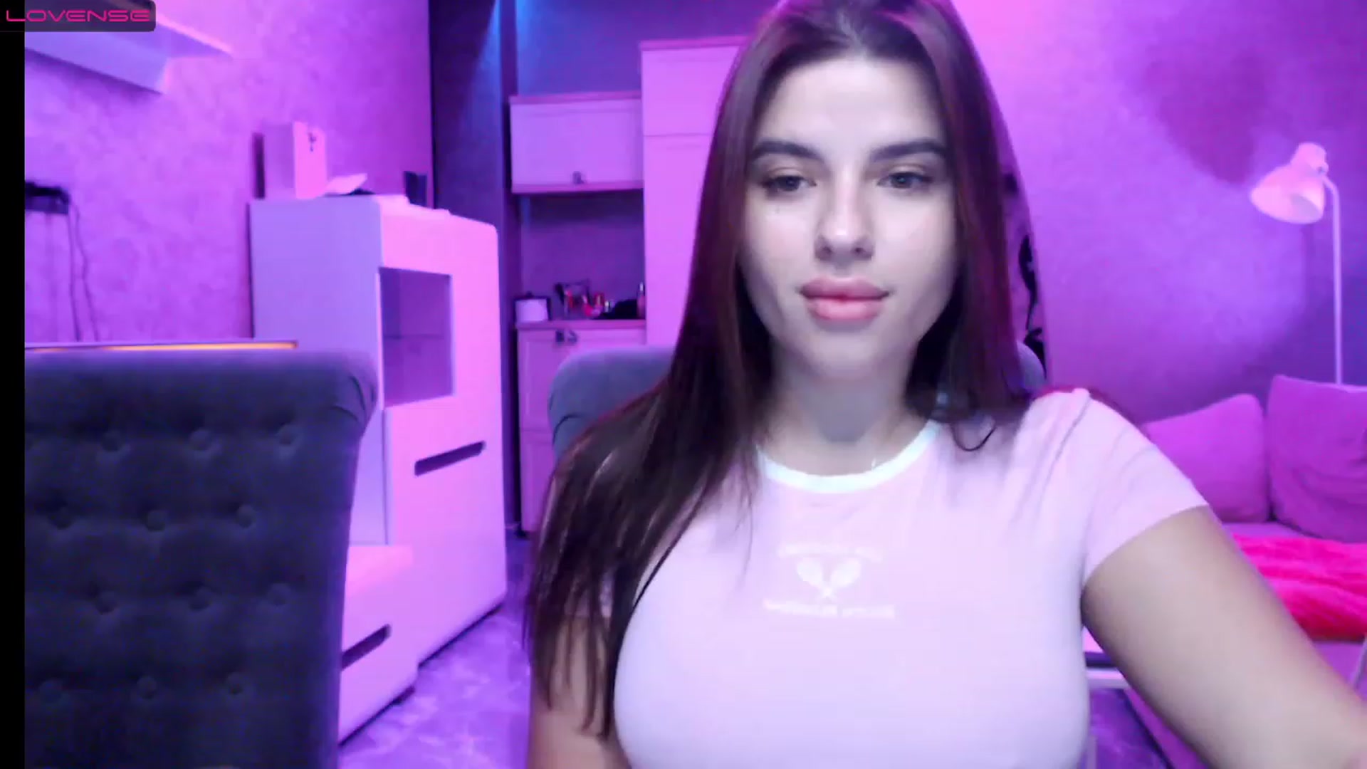 Gallery image thumbnail from Darling_Ivy's myfreecams stream on, 12/26/2022, 17:22 image 12 of 20