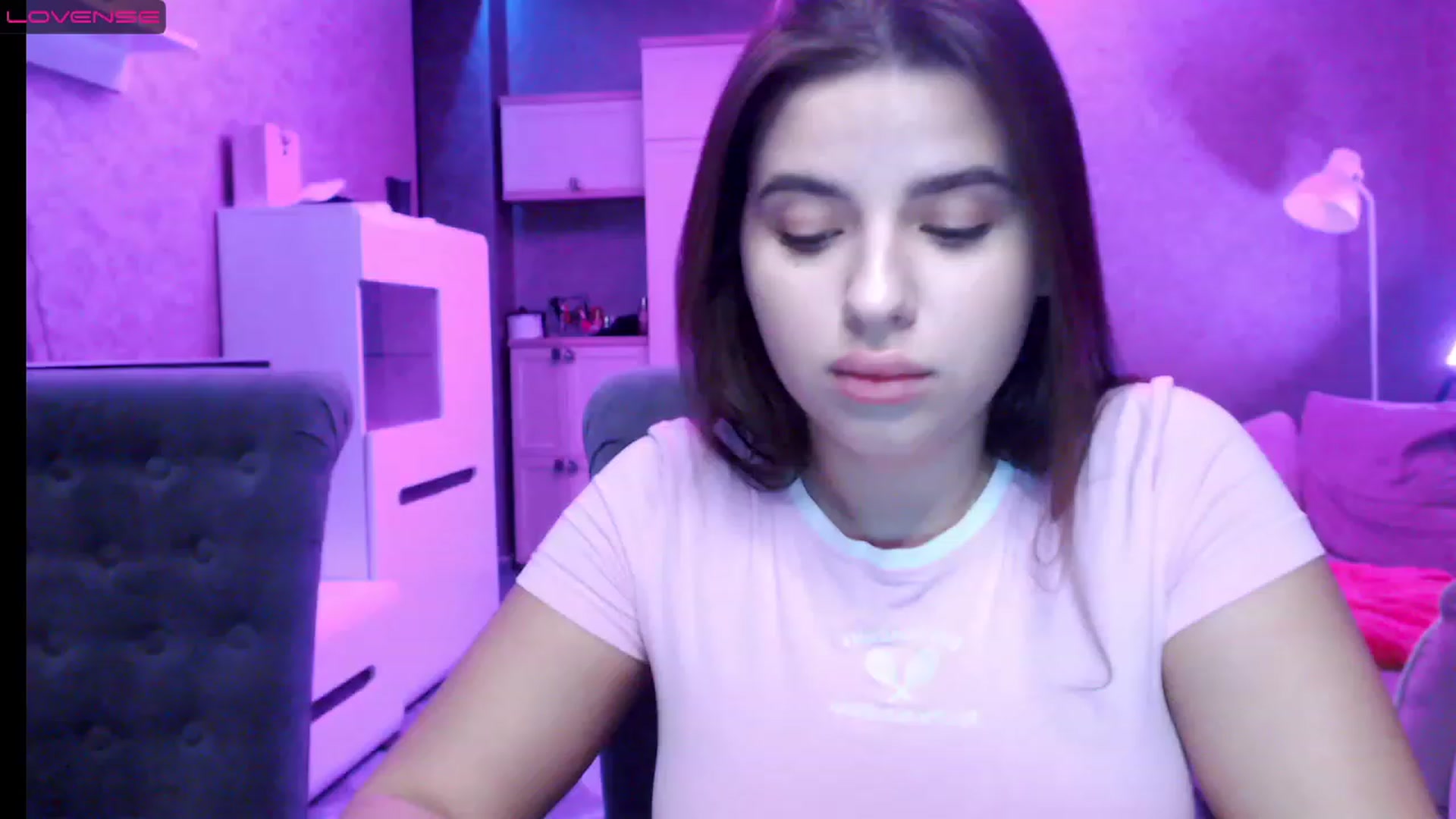 Gallery image thumbnail from Darling_Ivy's myfreecams stream on, 12/26/2022, 19:45 image 11 of 20