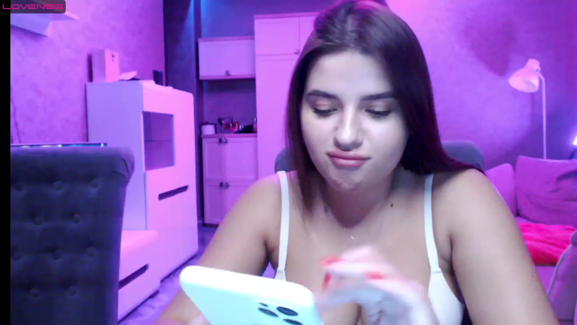 Gallery image thumbnail from Darling_Ivy's myfreecams stream on, 12/26/2022, 20:31 image 7 of 20