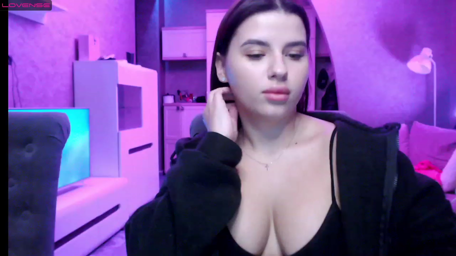 Gallery image thumbnail from Darling_Ivy's myfreecams stream on, 12/29/2022, 18:29 image 18 of 20