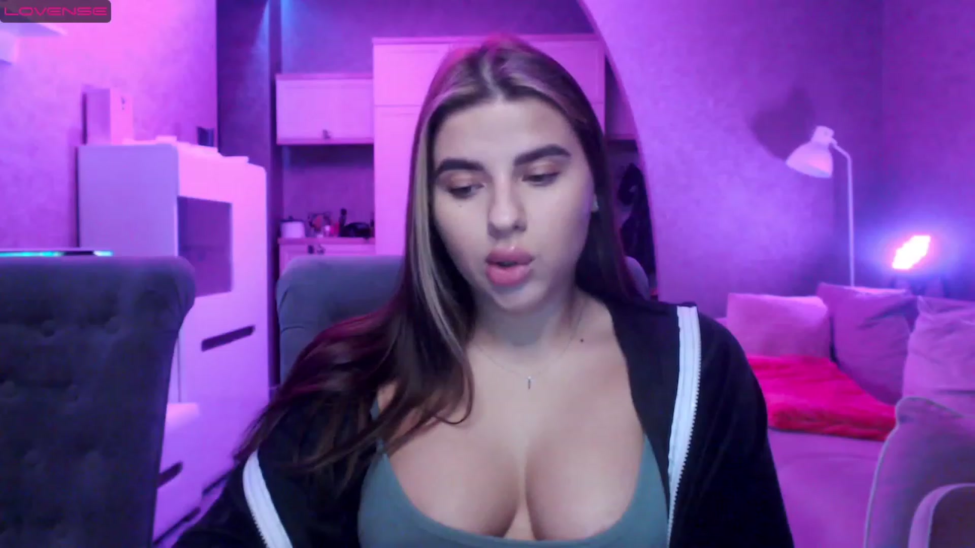 Gallery image thumbnail from Darling_Ivy's myfreecams stream on, 03/26/2023, 13:38 image 15 of 20