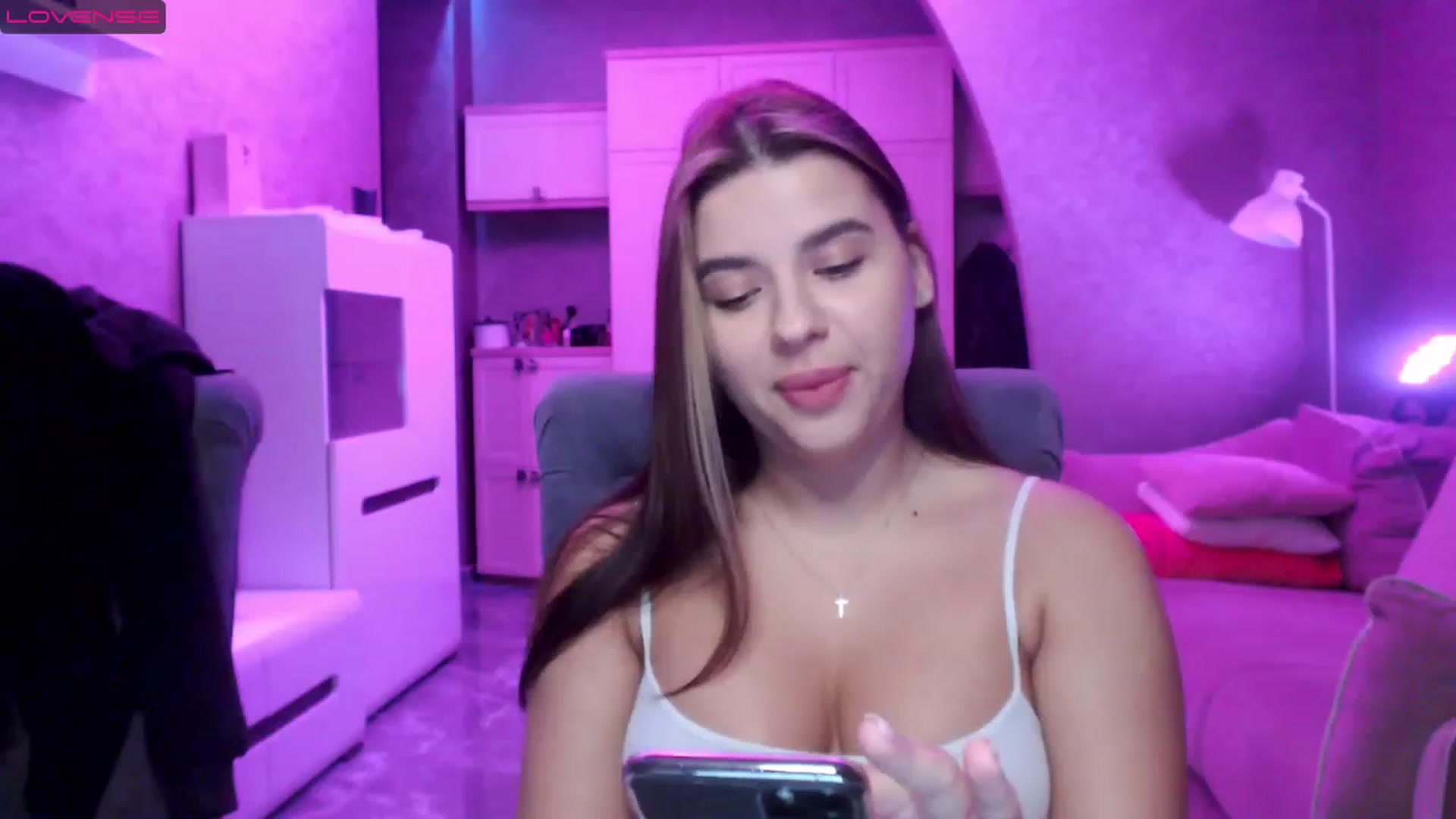 Gallery image thumbnail from Darling_Ivy's myfreecams stream on, 04/02/2023, 11:58 image 1 of 20
