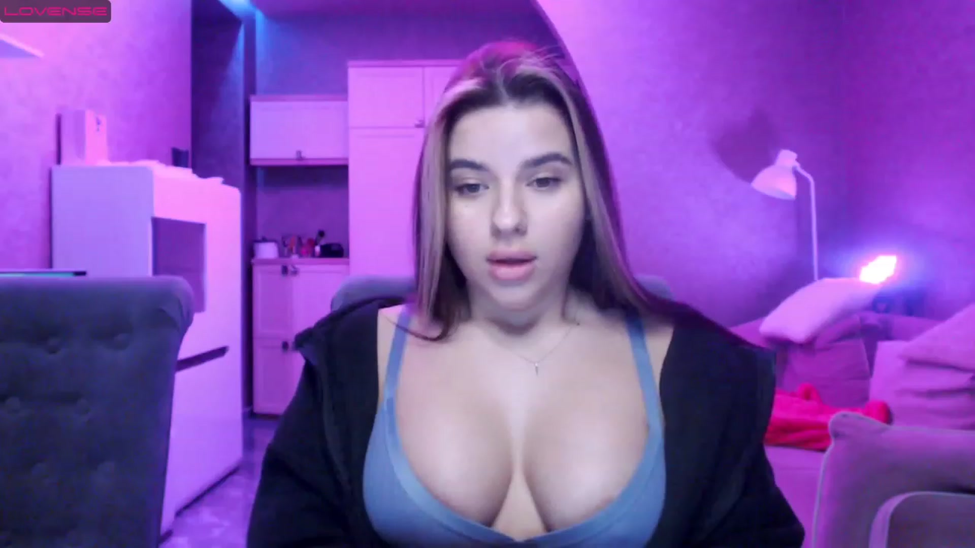 Gallery image thumbnail from Darling_Ivy's myfreecams stream on, 04/04/2023, 11:57 image 1 of 20