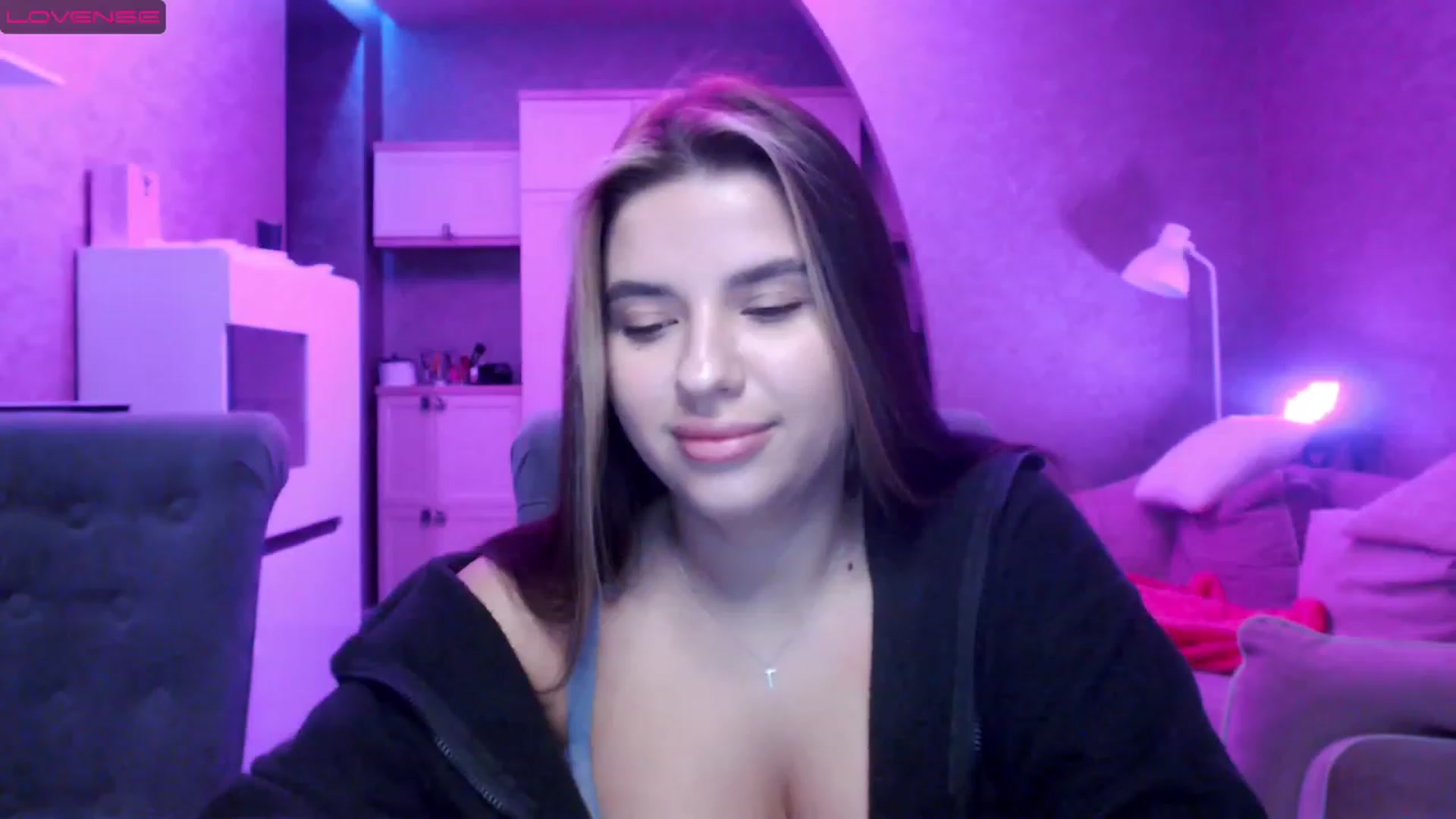 Gallery image thumbnail from Darling_Ivy's myfreecams stream on, 04/04/2023, 11:57 image 17 of 20