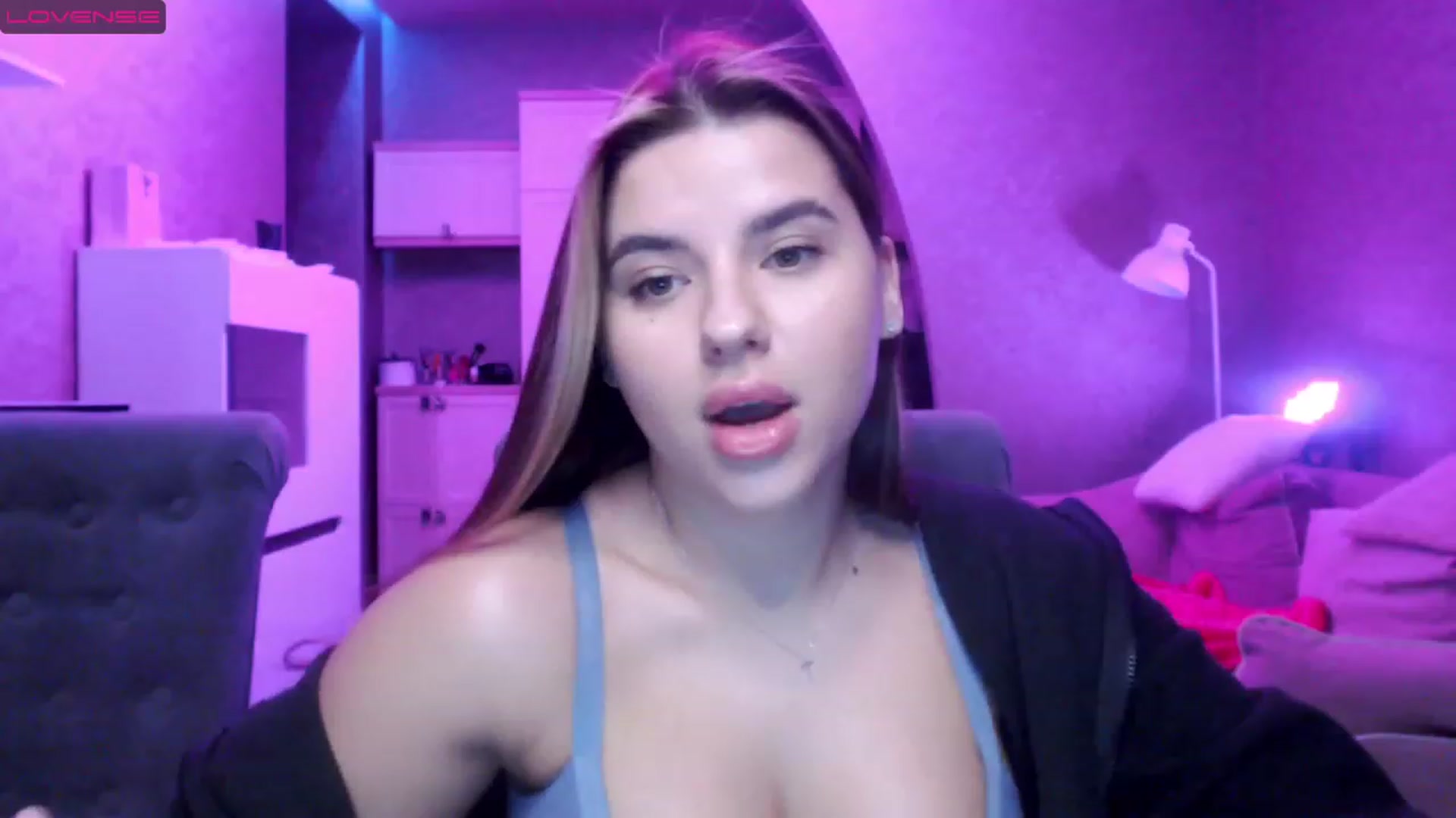 Gallery image thumbnail from Darling_Ivy's myfreecams stream on, 04/04/2023, 11:57 image 6 of 20
