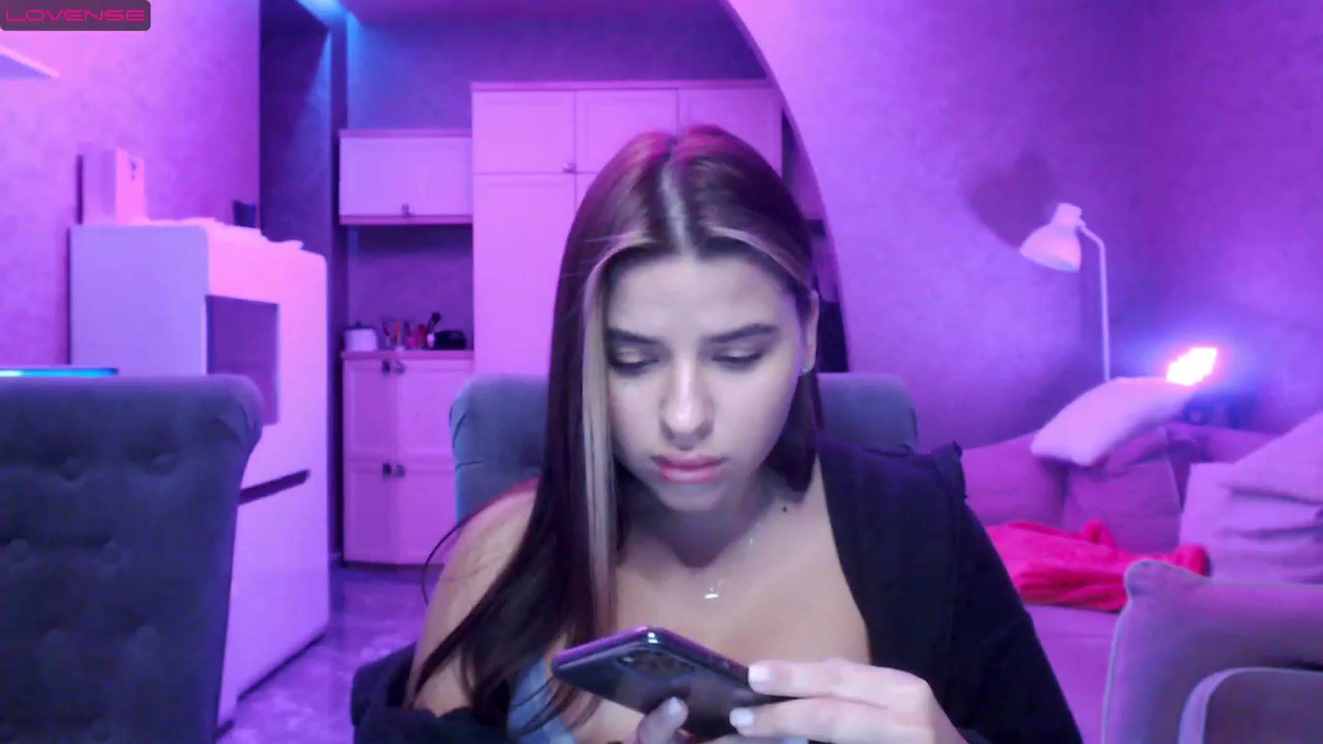 Gallery image thumbnail from Darling_Ivy's myfreecams stream on, 04/04/2023, 11:57 image 12 of 20