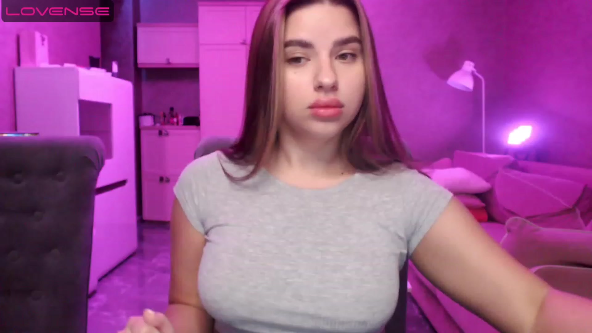 Gallery image thumbnail from Darling_Ivy's myfreecams stream on, 04/17/2023, 08:39 image 3 of 20