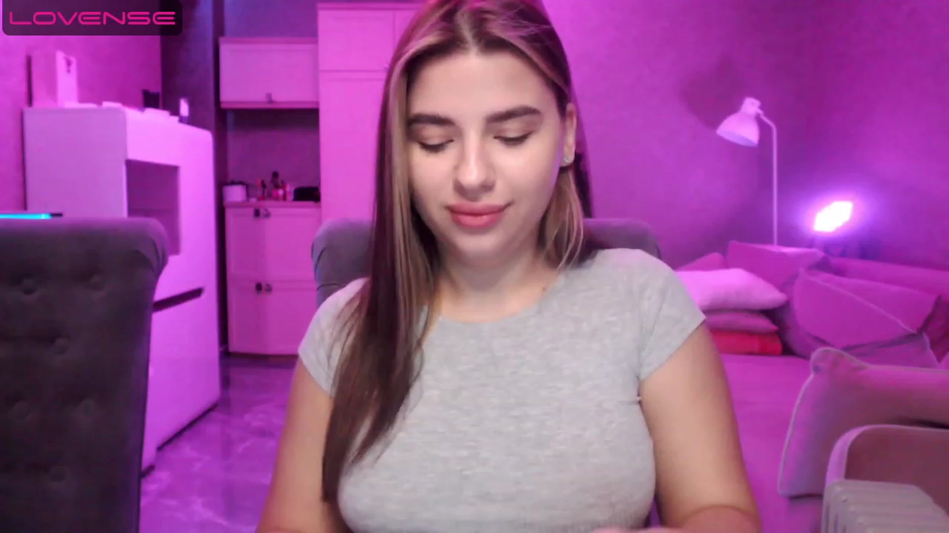Gallery image thumbnail from Darling_Ivy's myfreecams stream on, 04/17/2023, 08:39 image 11 of 20