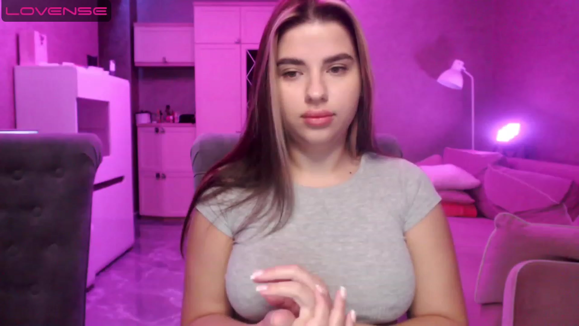 Gallery image thumbnail from Darling_Ivy's myfreecams stream on, 04/17/2023, 08:39 image 19 of 20