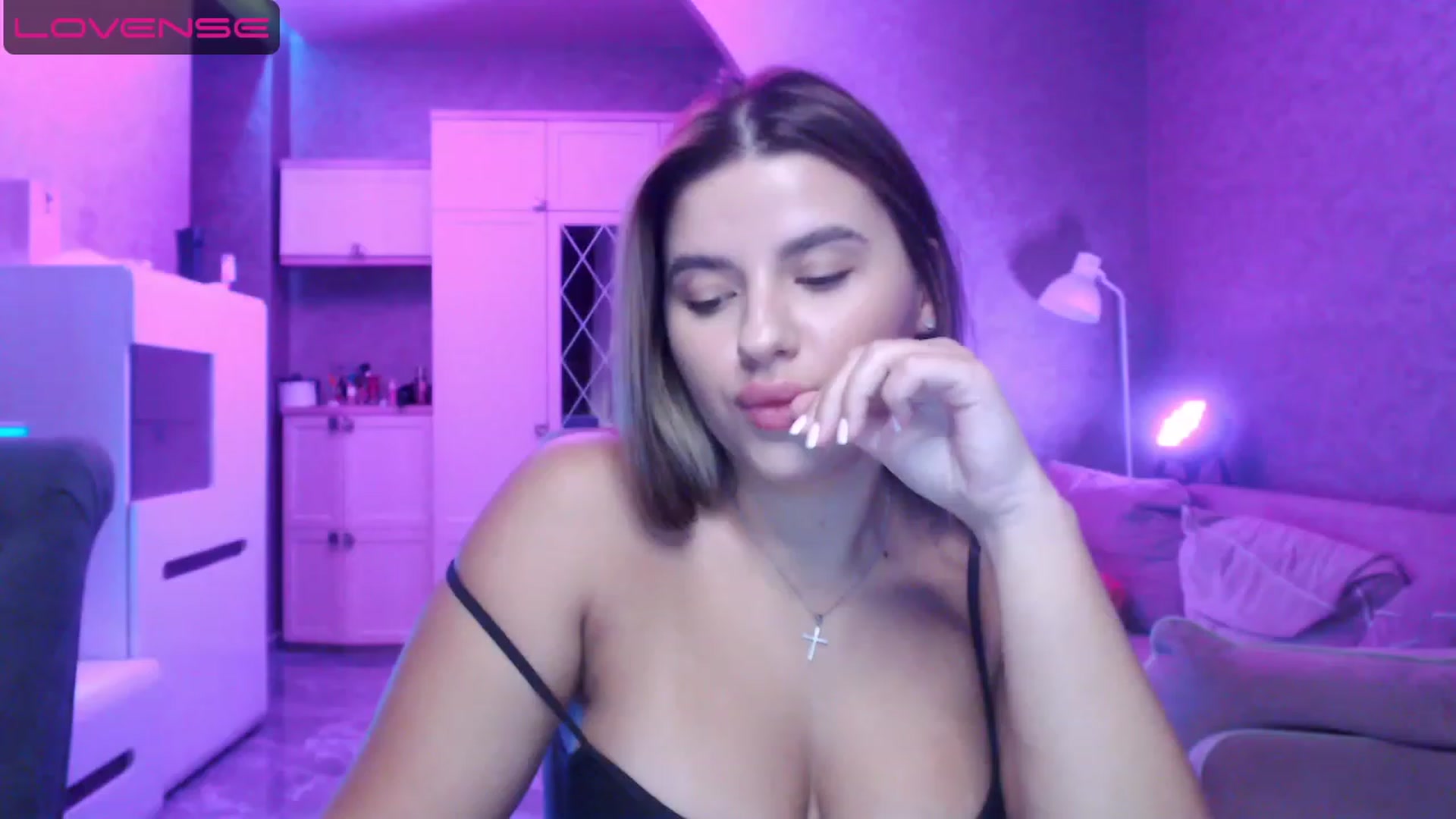 Gallery image thumbnail from Darling_Ivy's myfreecams stream on, 07/16/2023, 11:49 image 5 of 20
