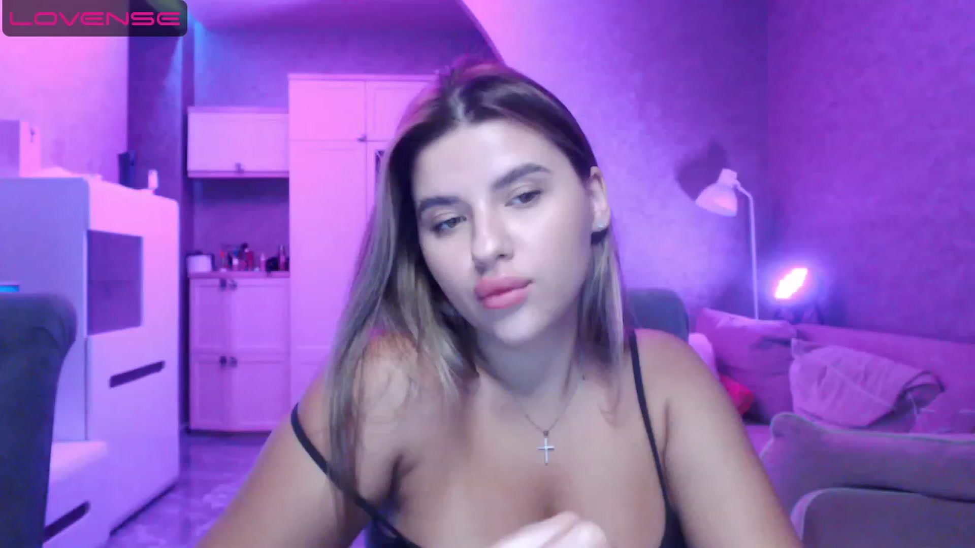 Gallery image thumbnail from Darling_Ivy's myfreecams stream on, 07/16/2023, 11:49 image 4 of 20