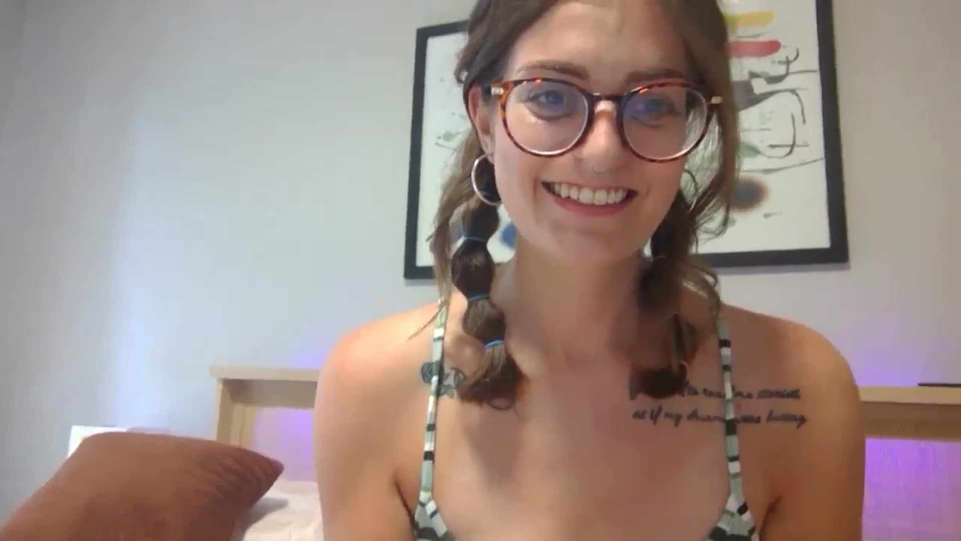 Gallery image thumbnail from DarthElevator's myfreecams stream on, 06/21/2024, 20:02 image 5 of 20