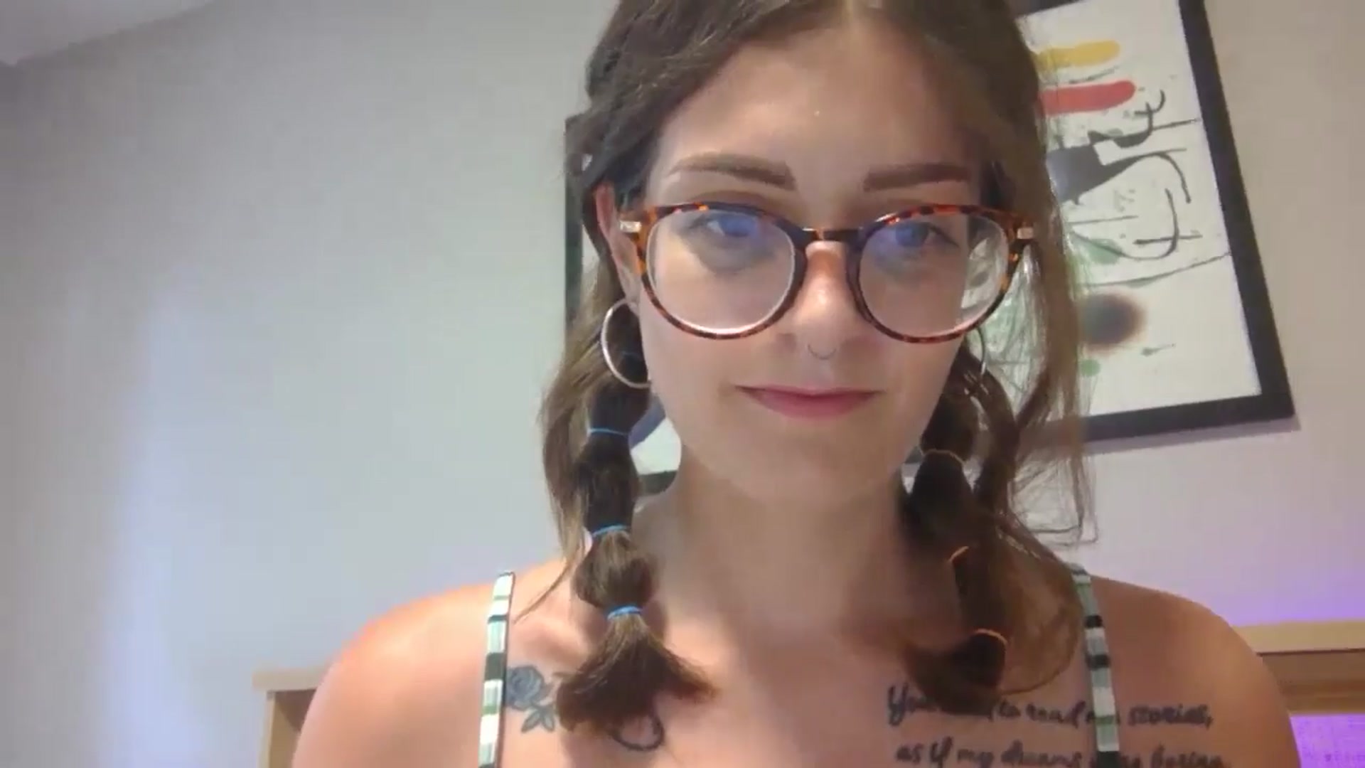 Gallery image thumbnail from DarthElevator's myfreecams stream on, 06/21/2024, 20:02 image 18 of 20