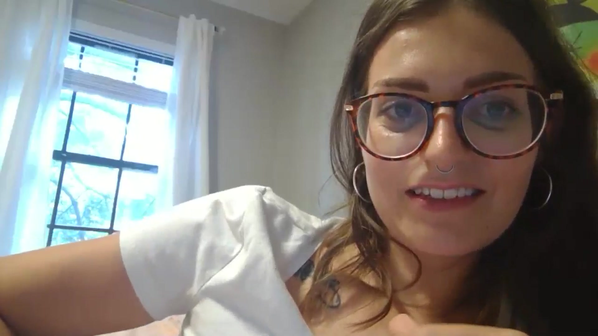 Gallery image thumbnail from DarthElevator's myfreecams stream on, 06/24/2024, 21:34 image 19 of 20