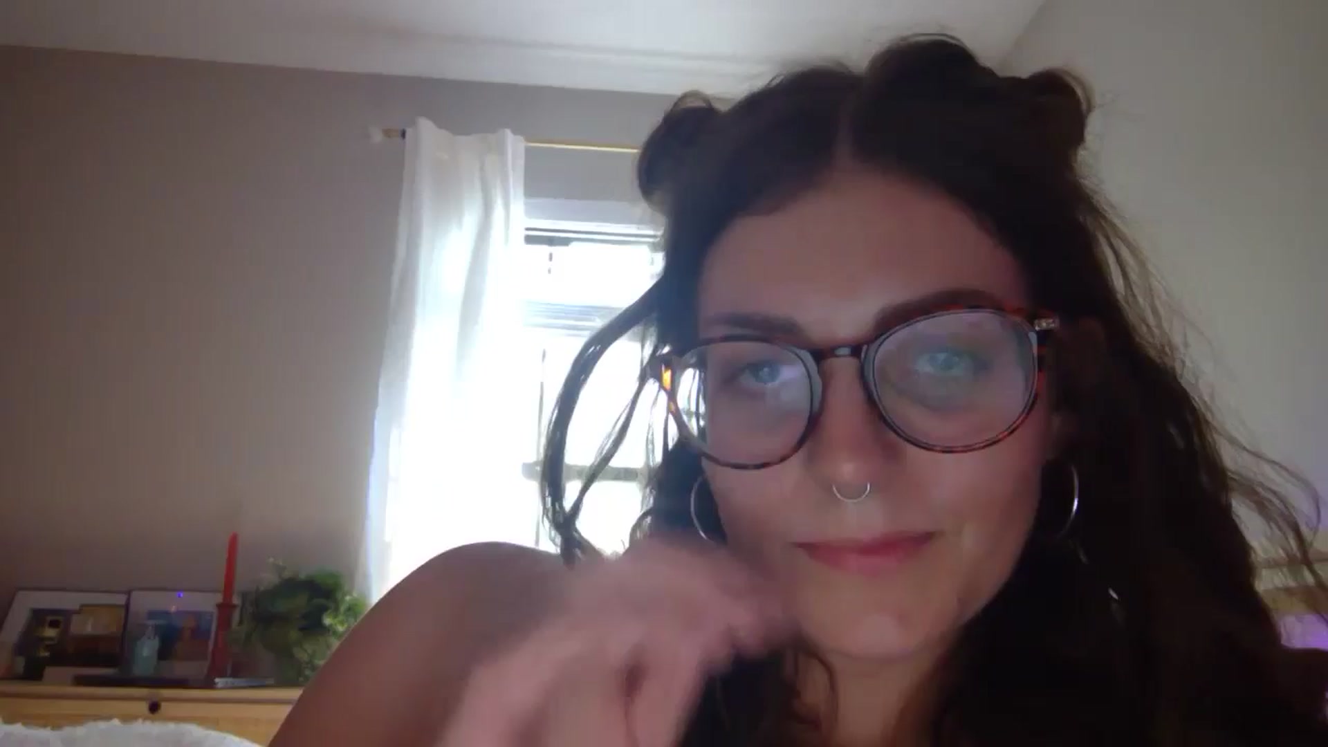 Gallery image thumbnail from DarthElevator's myfreecams stream on, 06/27/2024, 21:12 image 1 of 20