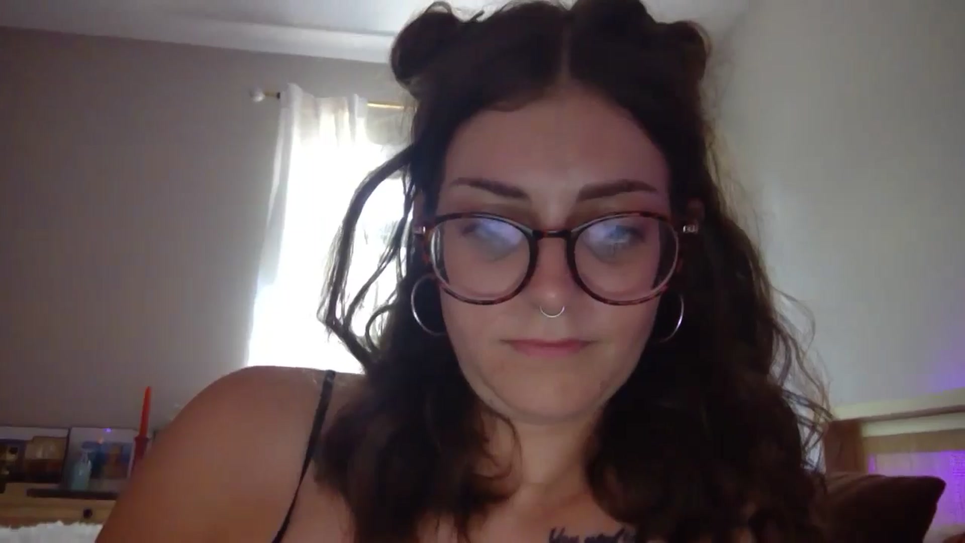 Gallery image thumbnail from DarthElevator's myfreecams stream on, 06/27/2024, 21:12 image 13 of 20