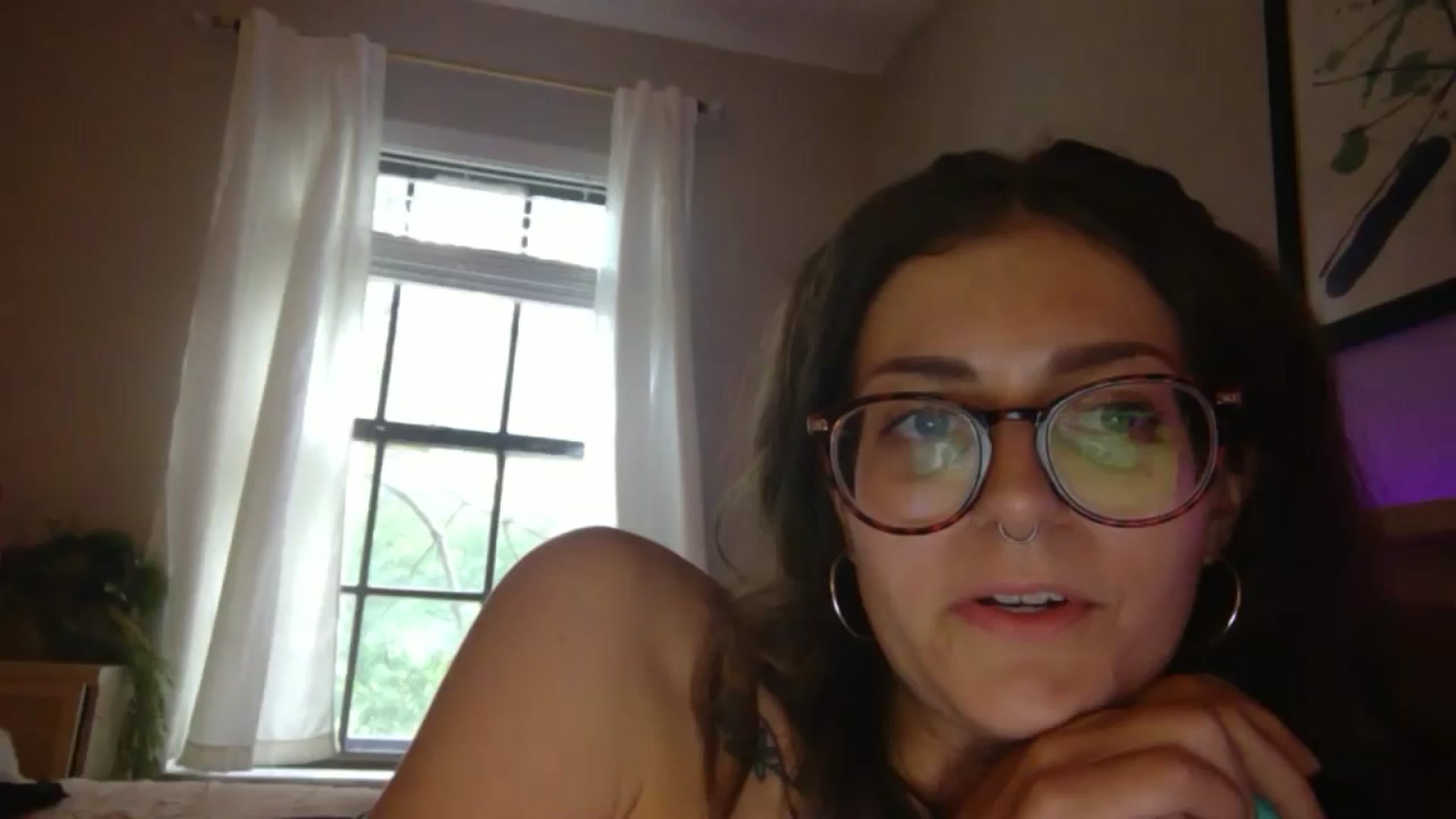 Gallery image thumbnail from DarthElevator's myfreecams stream on, 06/28/2024, 23:41 image 9 of 20