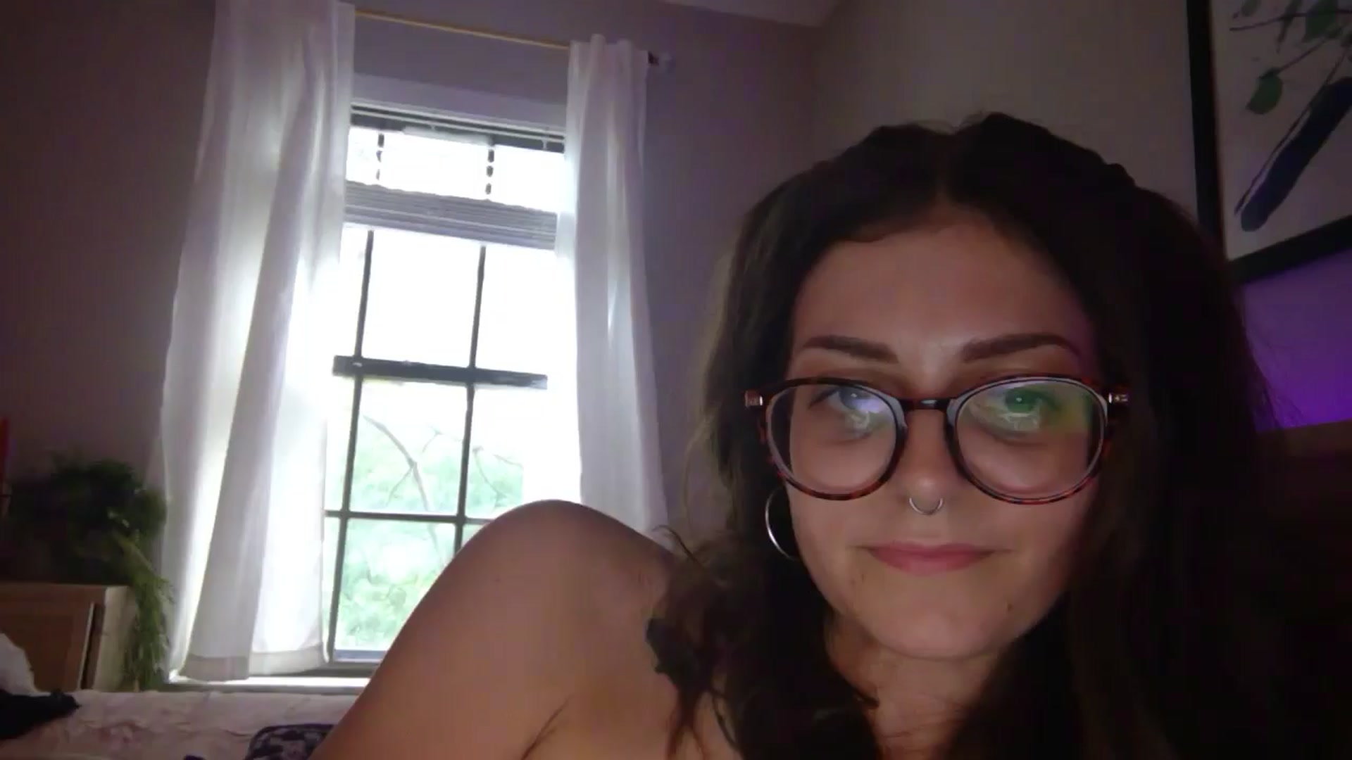 Gallery image thumbnail from DarthElevator's myfreecams stream on, 06/28/2024, 23:41 image 14 of 20