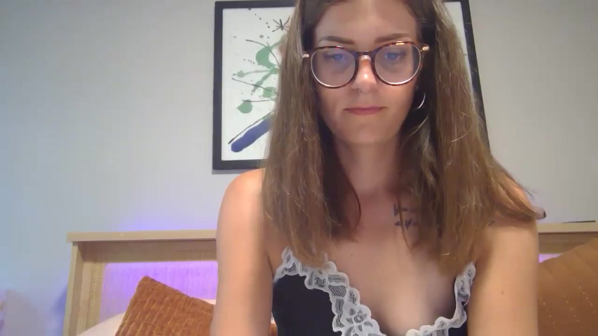 Gallery image thumbnail from DarthElevator's myfreecams stream on, 07/18/2024, 19:06 image 16 of 20