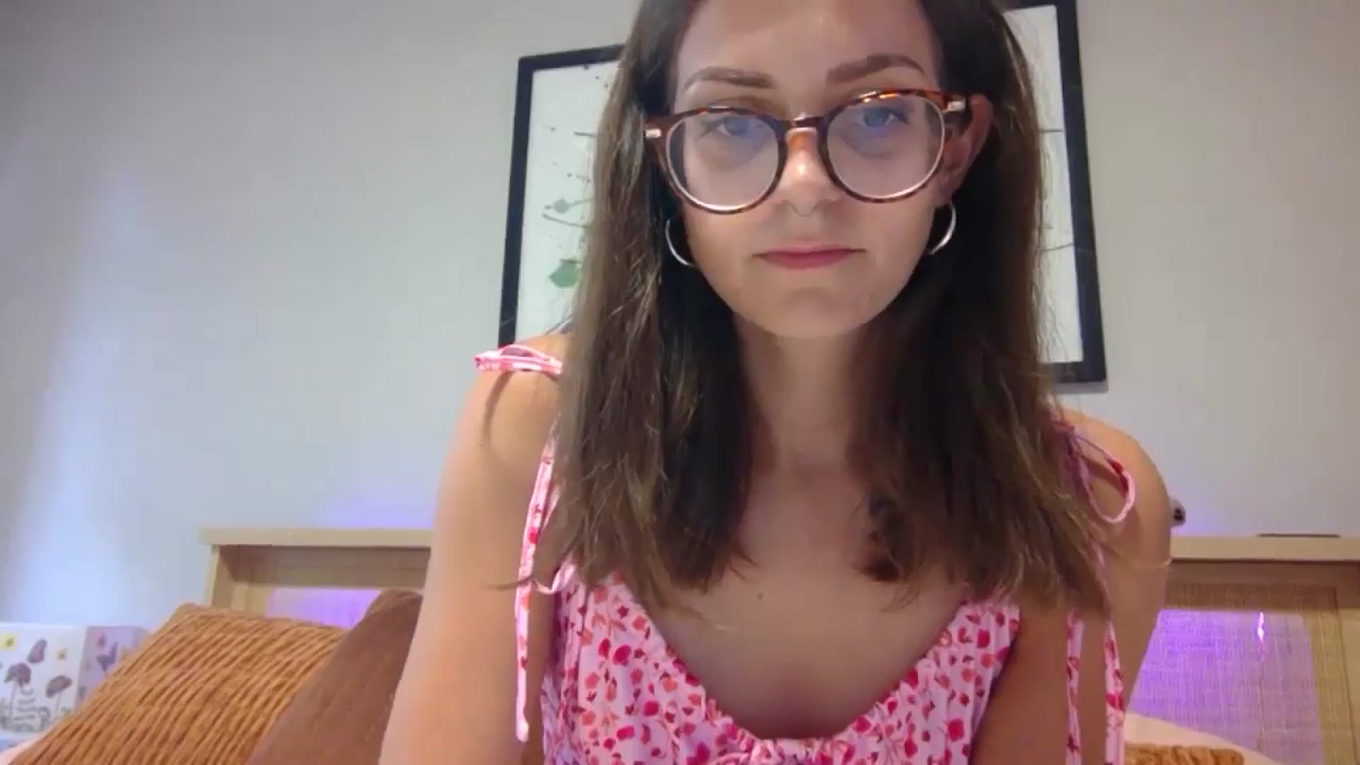 Gallery image thumbnail from DarthElevator's myfreecams stream on, 07/19/2024, 20:37 image 20 of 20