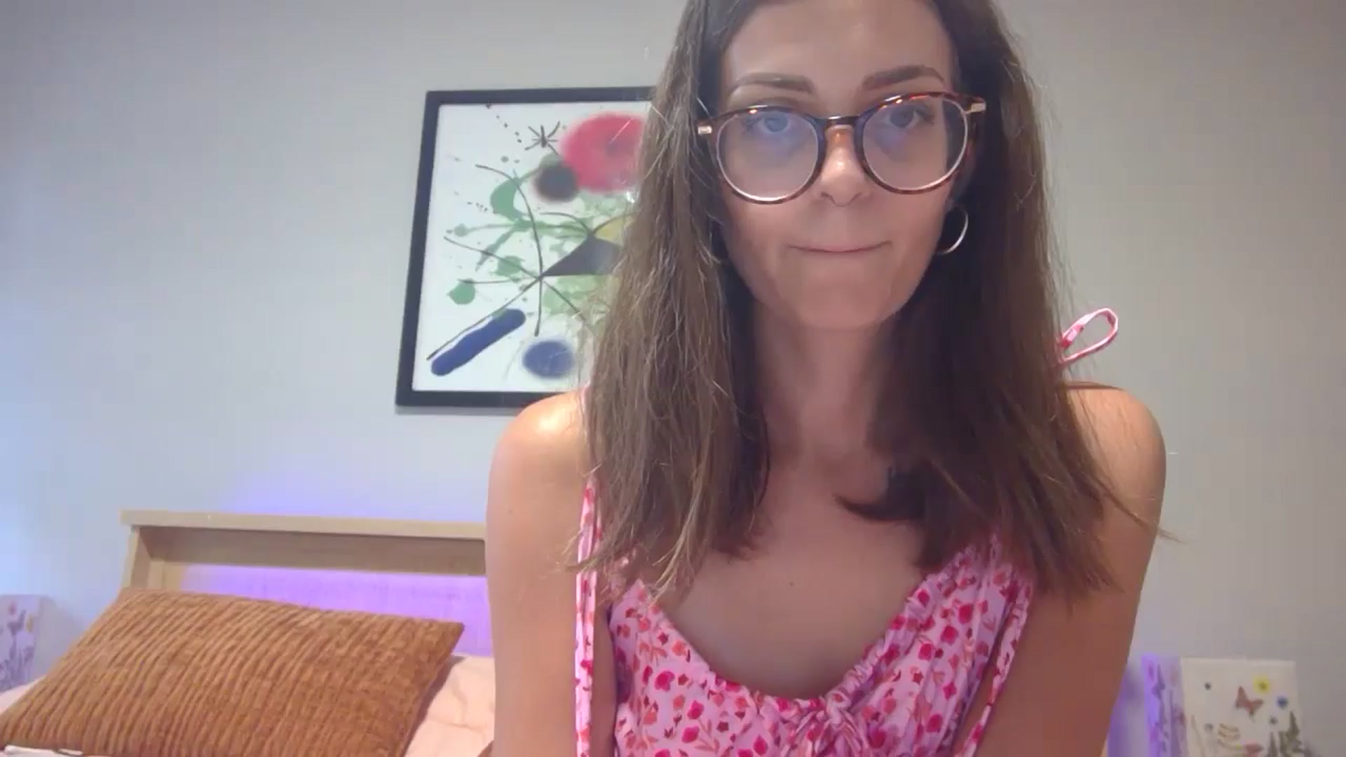 Gallery image thumbnail from DarthElevator's myfreecams stream on, 07/19/2024, 21:32 image 1 of 20
