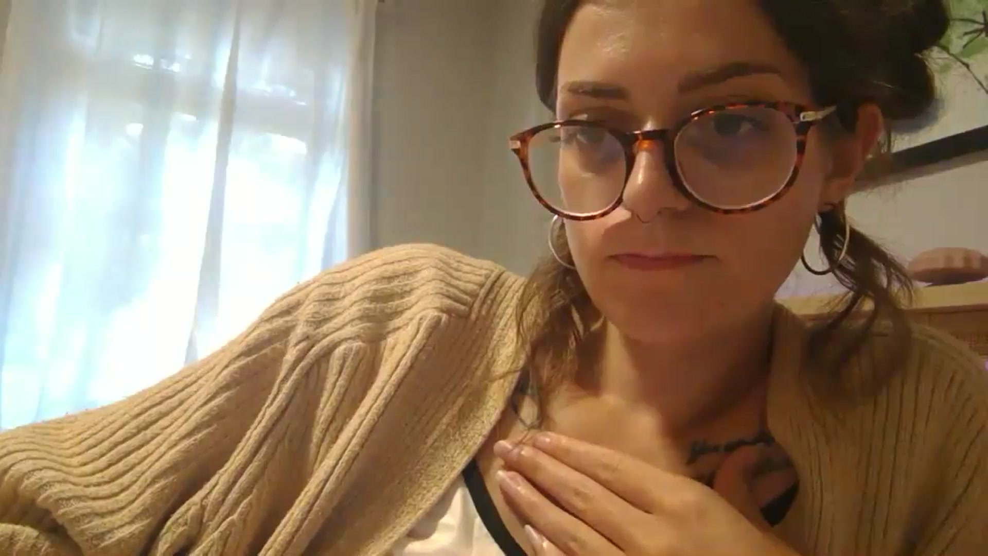 Gallery image thumbnail from DarthElevator's myfreecams stream on, 07/21/2024, 21:07 image 18 of 20
