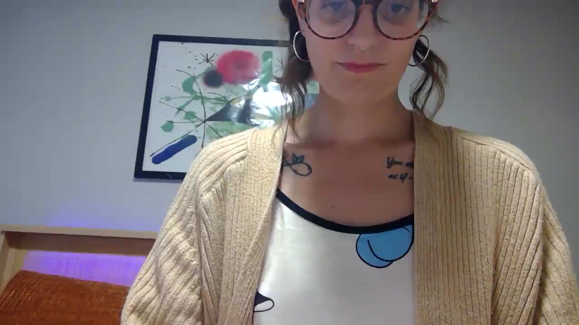 Gallery image thumbnail from DarthElevator's myfreecams stream on, 07/21/2024, 21:07 image 14 of 20