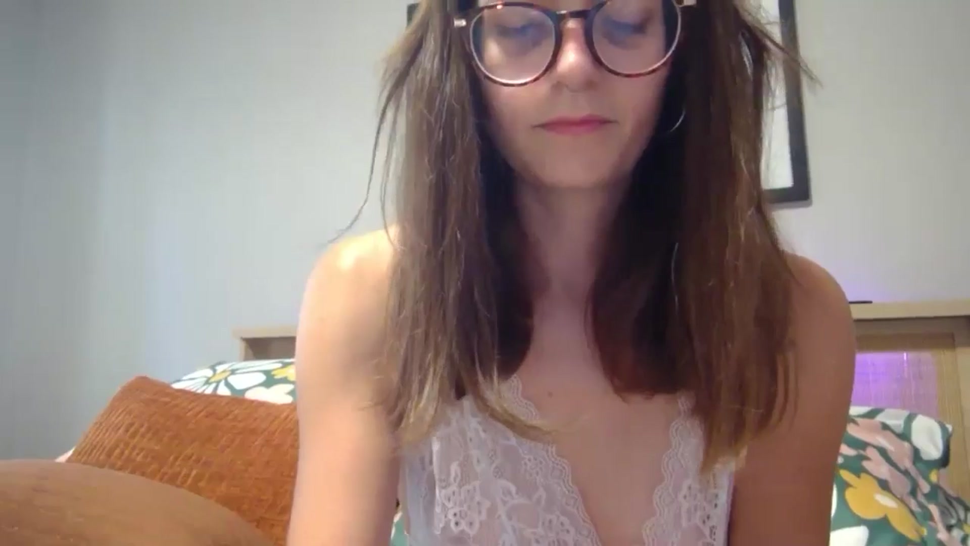 Gallery image thumbnail from DarthElevator's myfreecams stream on, 08/16/2024, 23:31 image 16 of 20