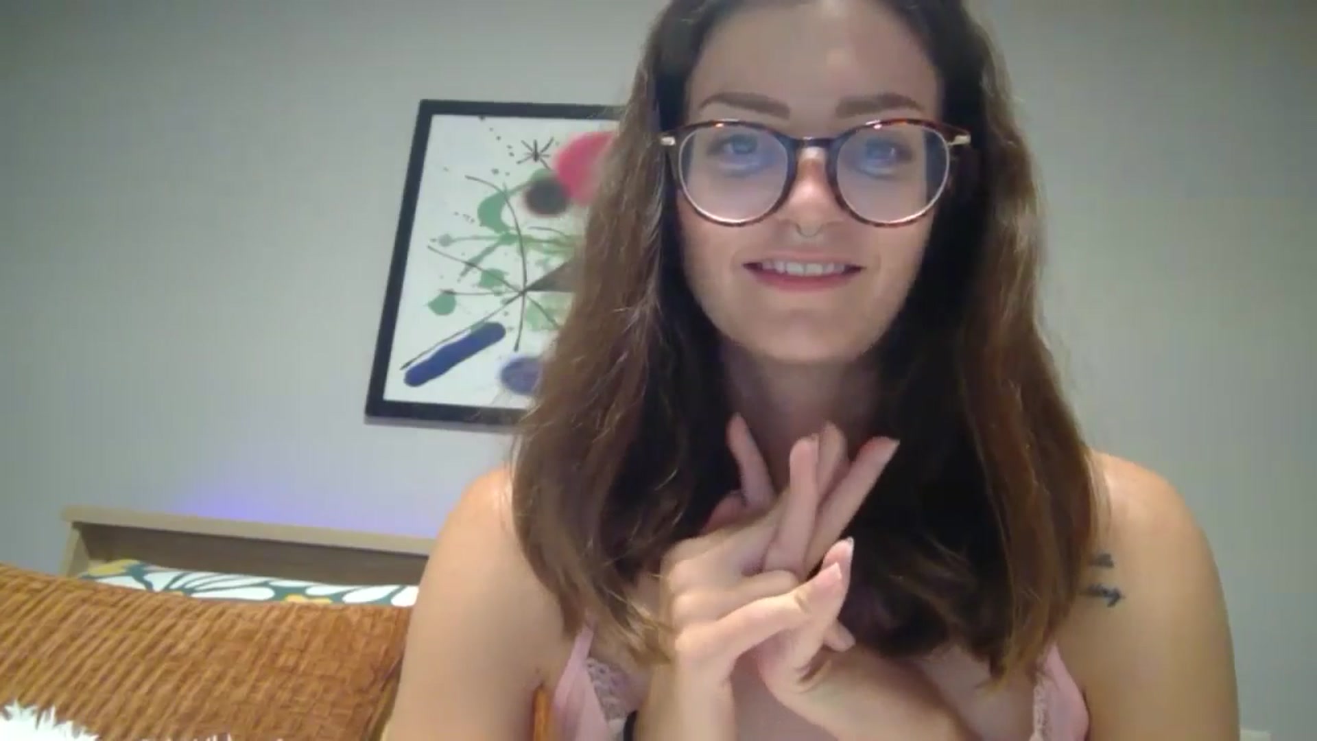Gallery image thumbnail from DarthElevator's myfreecams stream on, 08/18/2024, 06:10 image 6 of 20