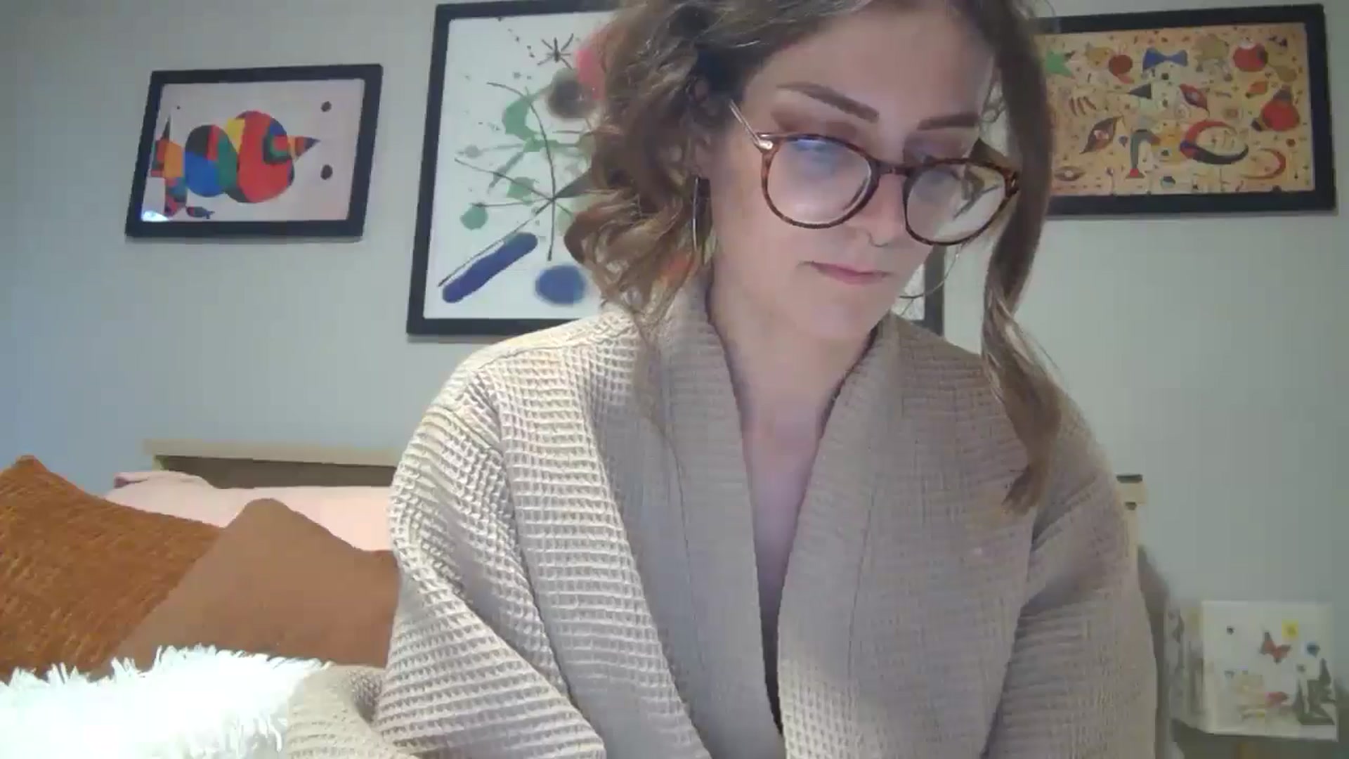 Gallery image thumbnail from DarthElevator's myfreecams stream on, 09/28/2024, 19:48 image 2 of 20