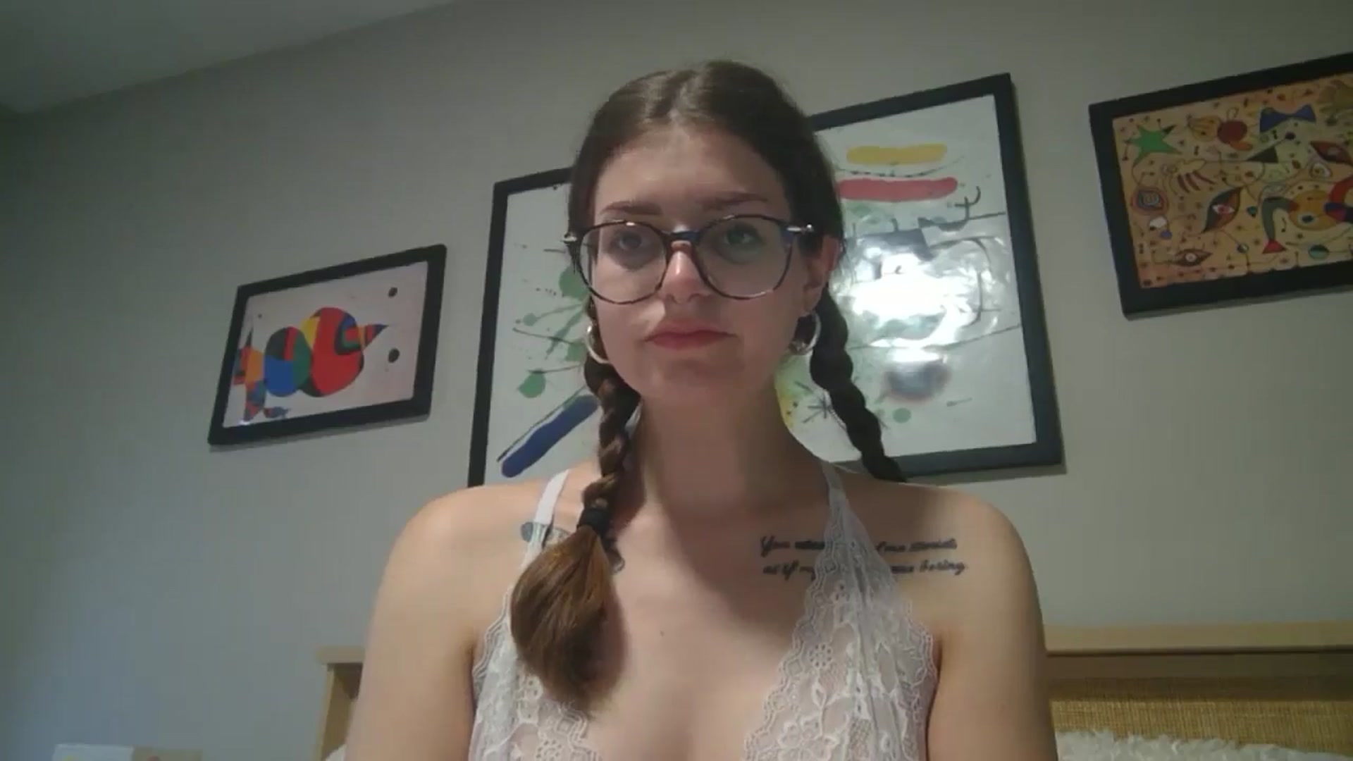 Gallery image thumbnail from DarthElevator's myfreecams stream on, 04/10/2025, 21:24 image 14 of 20