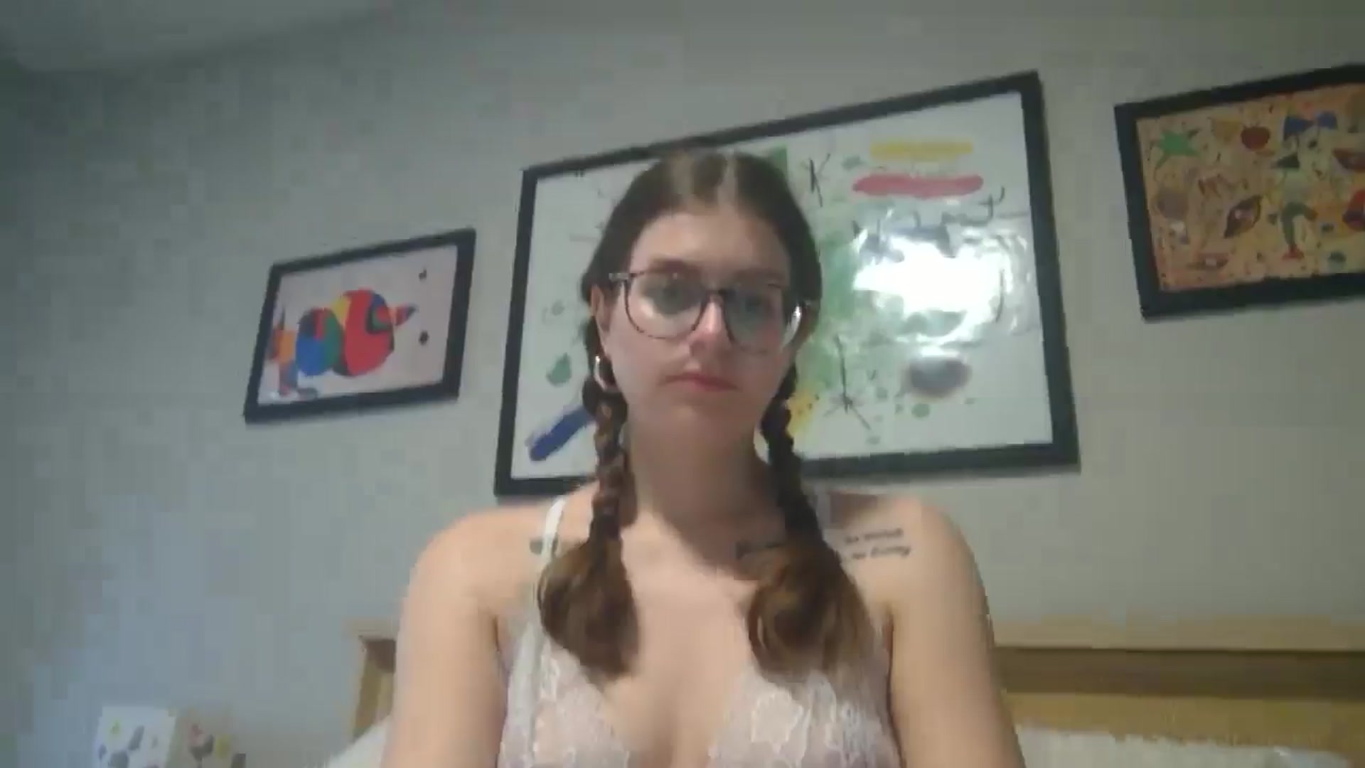 Gallery image thumbnail from DarthElevator's myfreecams stream on, 04/10/2025, 21:24 image 2 of 20