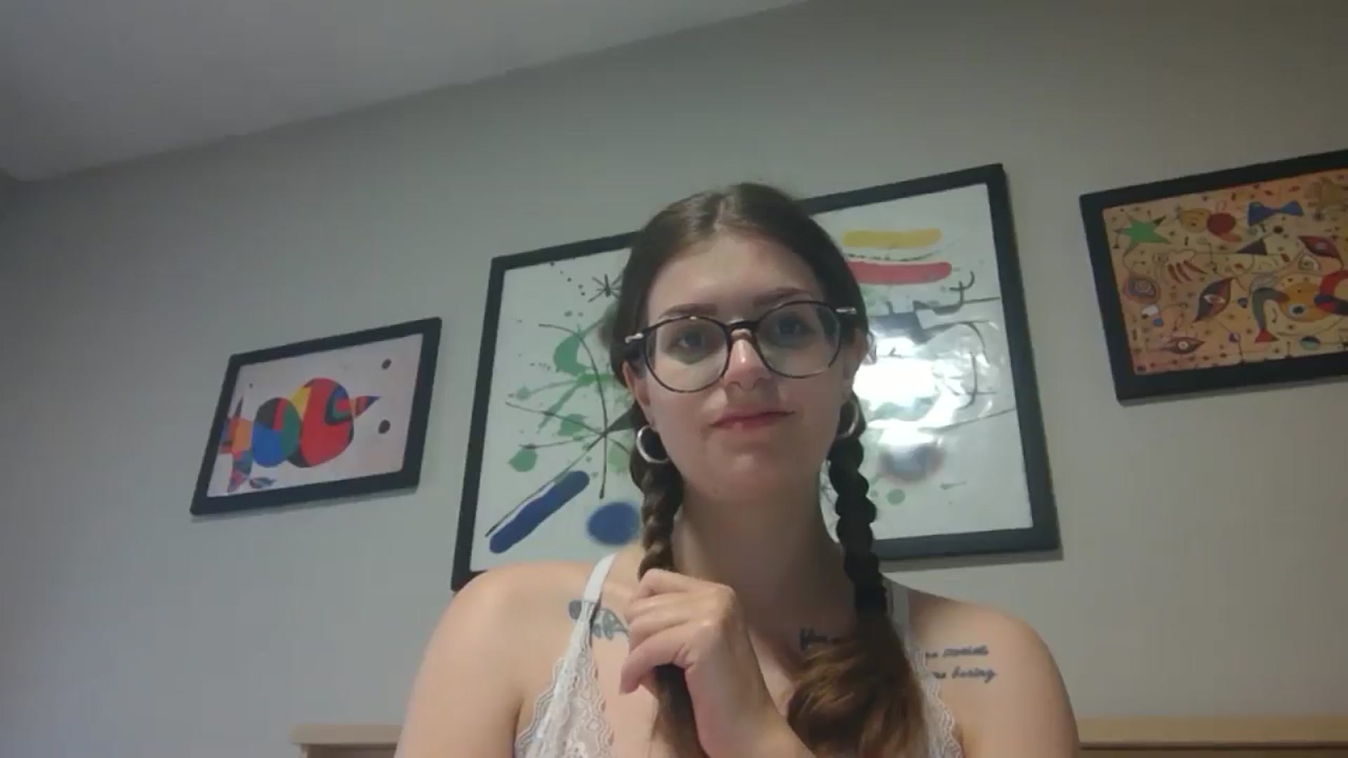 Gallery image thumbnail from DarthElevator's myfreecams stream on, 04/10/2025, 21:24 image 4 of 20