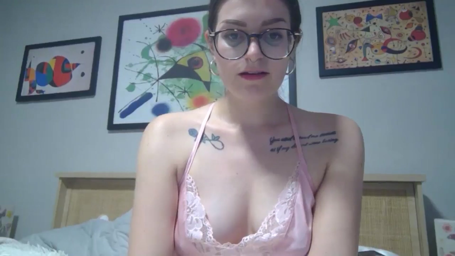 Gallery image thumbnail from DarthElevator's myfreecams stream on, 04/12/2025, 24:38 image 15 of 20